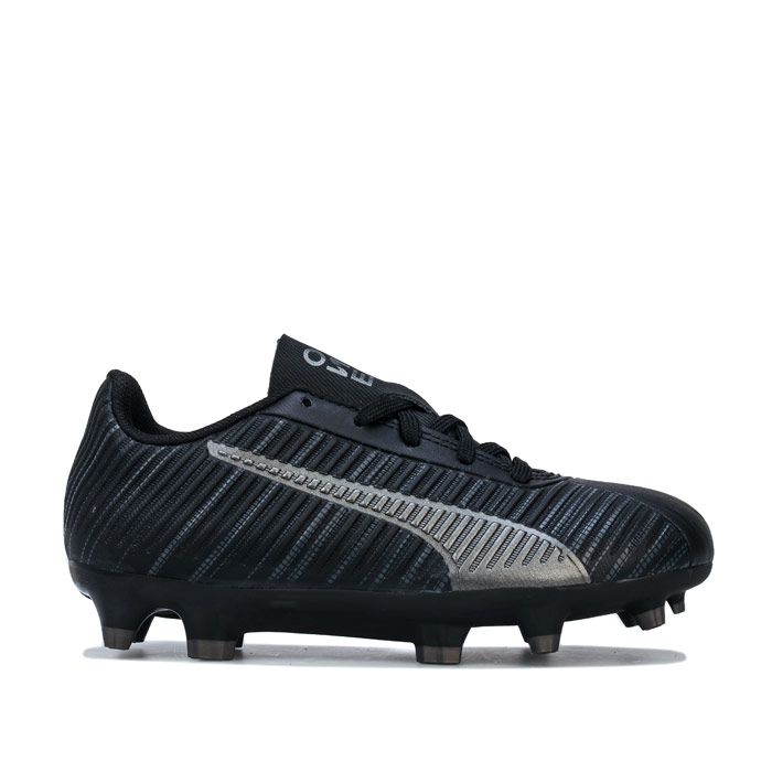 boys black football boots