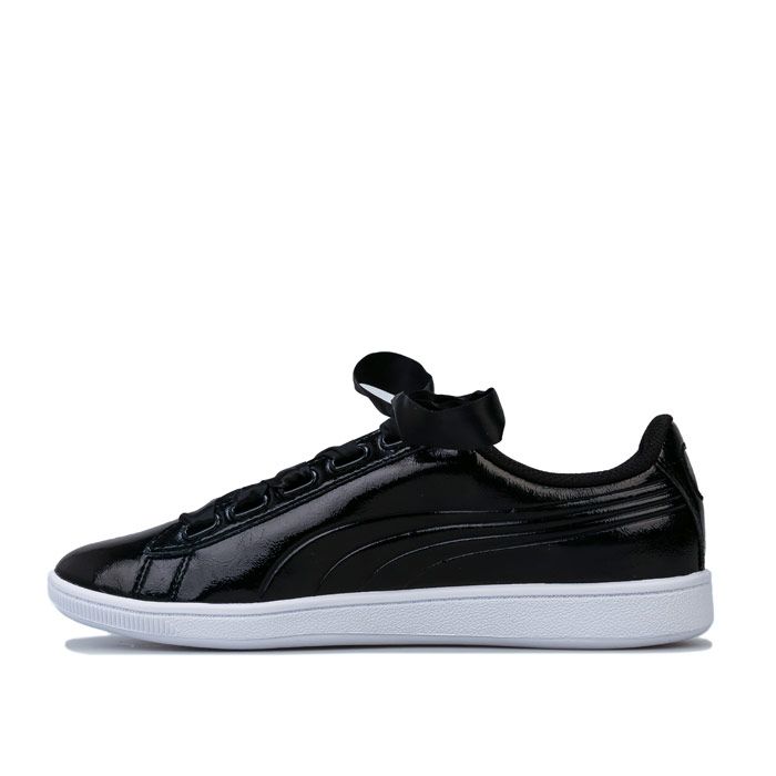 black trainers womens puma