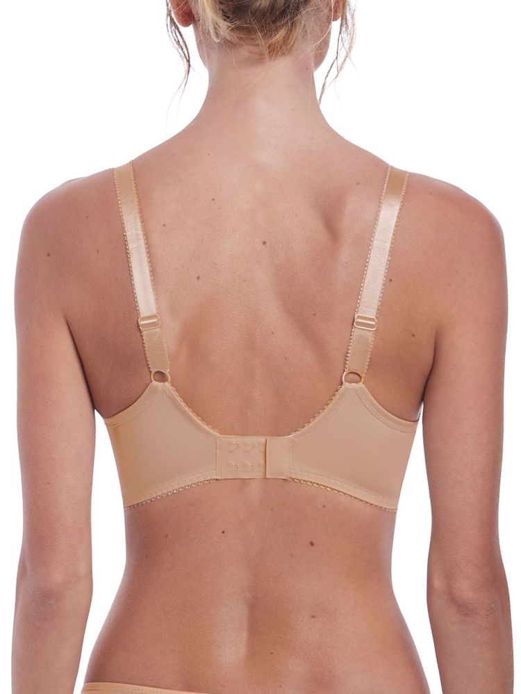 Add a touch of elegance to your lingerie drawer with the Fantasie Leona full cup spacer bra.  The underwired smooth padded spacer cups are made from lightweight breathable fabric which are perfect for warmer days.  Gorgeous lace detail features on the underbust band and top of the straps for a chic, feminine touch.  Finished with adjustable straps, 2-hook 3-row hook and eye closure for ease of fit and cute centre bow.
