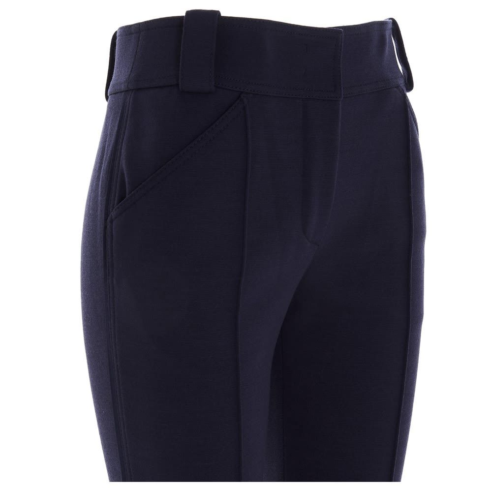 Blue 
Wool 
Pockets 
Milano stitch 
Cropped 
Regular waist 
Maxi belt loops 
Zip, hook and button closure