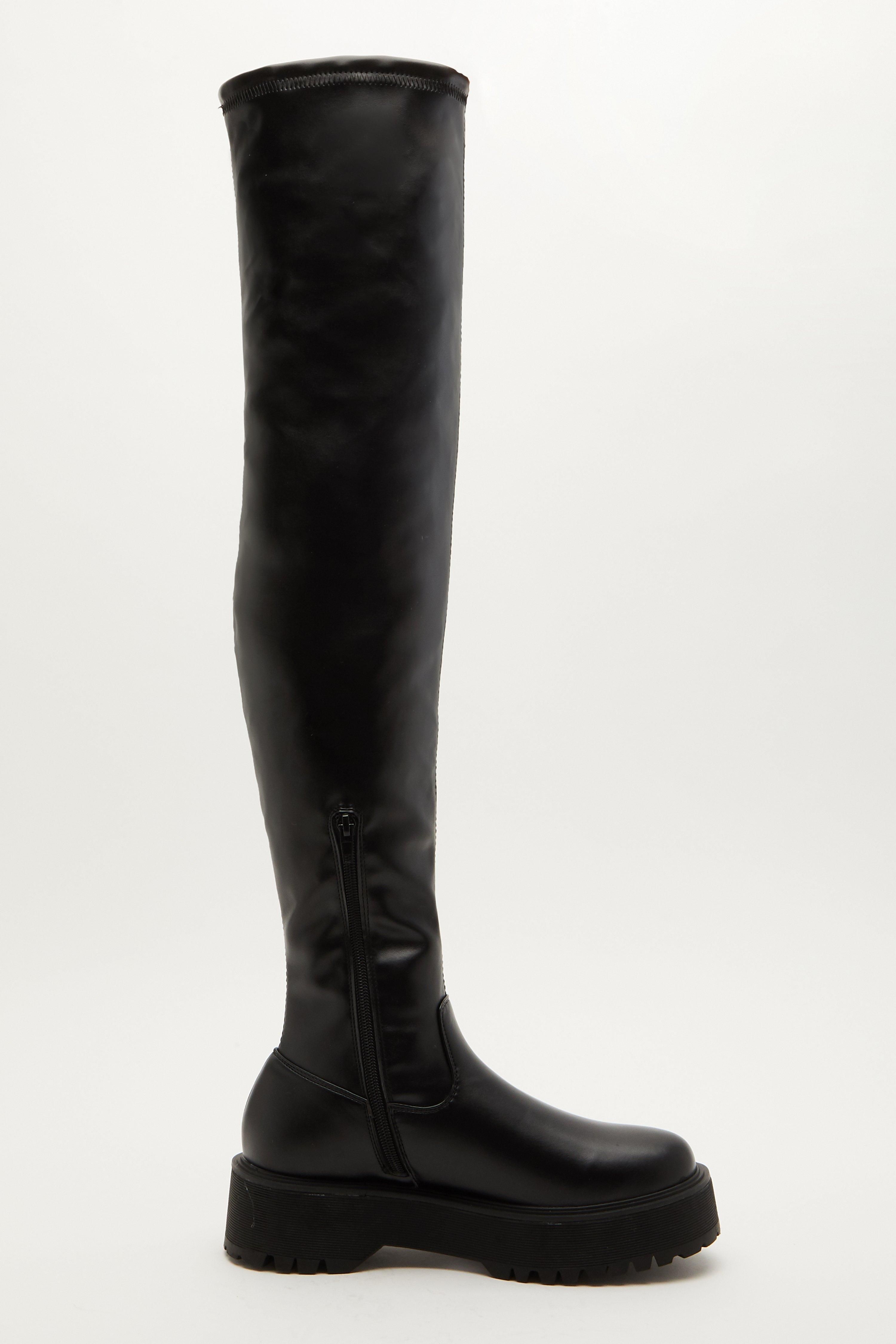 - Faux Leather  - Over the knee  - Chunky style  - Inner zip fastening  - Upper & sole: synthetic, Lining: textiles