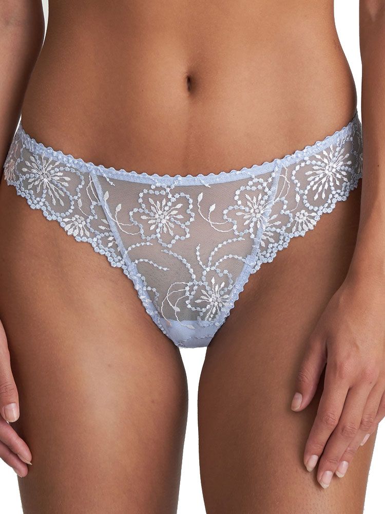 Marie Jo Jane, this range is both cute and sexy.  This string thong features stunning lace detailing and floral embroidery along with panels to help flatter your figure. This string thong will make you feel sexy all day long.