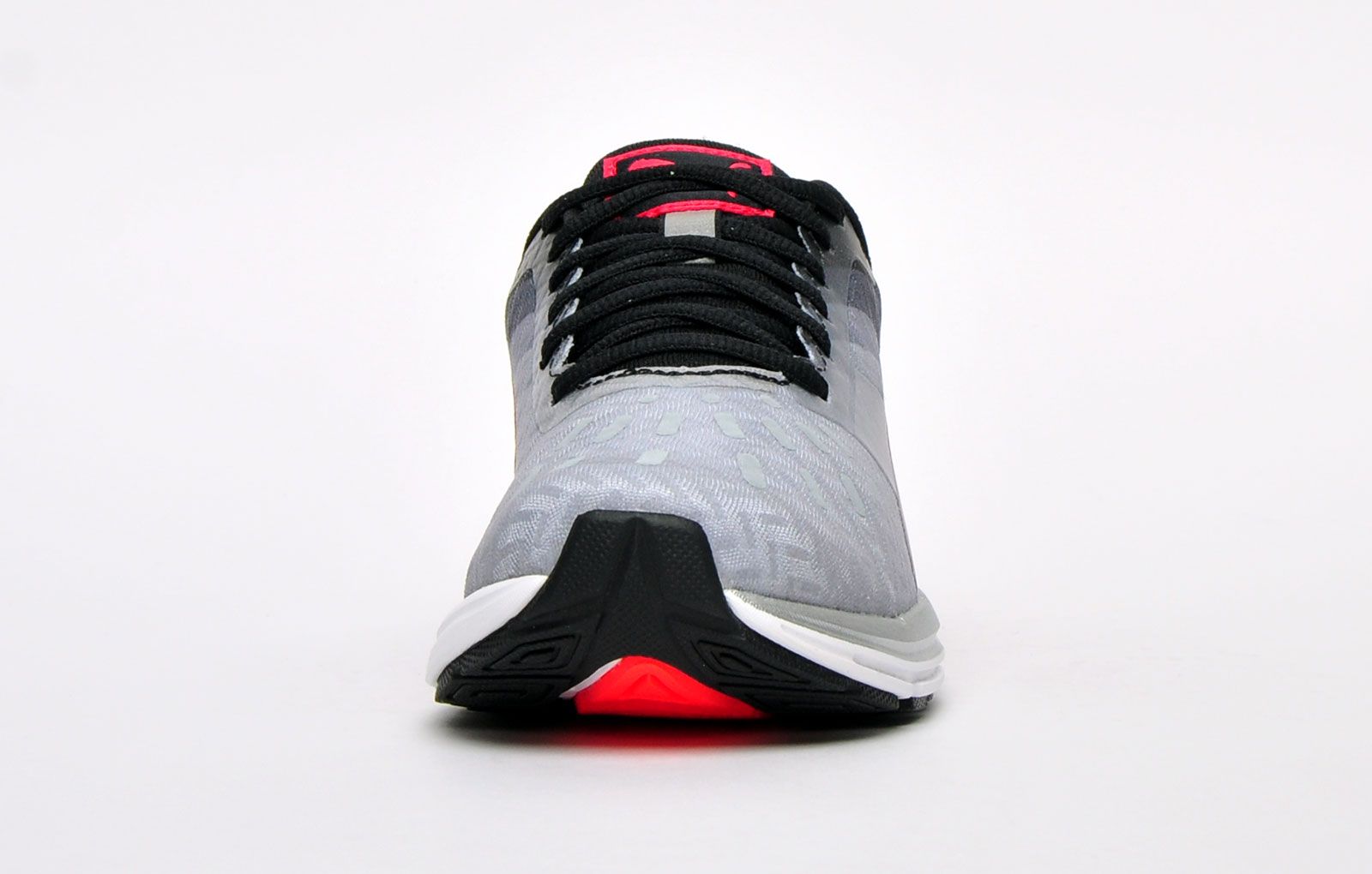 Built to perform, the Puma Speed 300 Ignite is an update to a fresh series of running shoes that are meant for the roads 
 Boasting EVERFIT technology in a breathable air mesh upper with a reflective rearfoot underlay, toe cap and toe box for better low-light visibility
 The underfoot platform features two layers of foam, the neutralCELL technology in the midsole provides additional flexibility and cushioning for a neutral runner, whilst IGNITE Foam material with incredibly responsive and energy-returning qualities attenuates shock and keeps the entire platform steady.
 The outsole utilizes rubber and flex grooves which enable traction and flexibility, respectively combined with Propulsion Zone technology for an increased stride length
 - Air mesh upper
 - EVERFIT technology
 - Padded ankle and heel support
 - Ignite Foam midsole for high-rebound cushioning
 - Propulsion Zone technology
 - EverTrack + outsole
 - EverFoam in heel for optimum durability
 - Puma branding