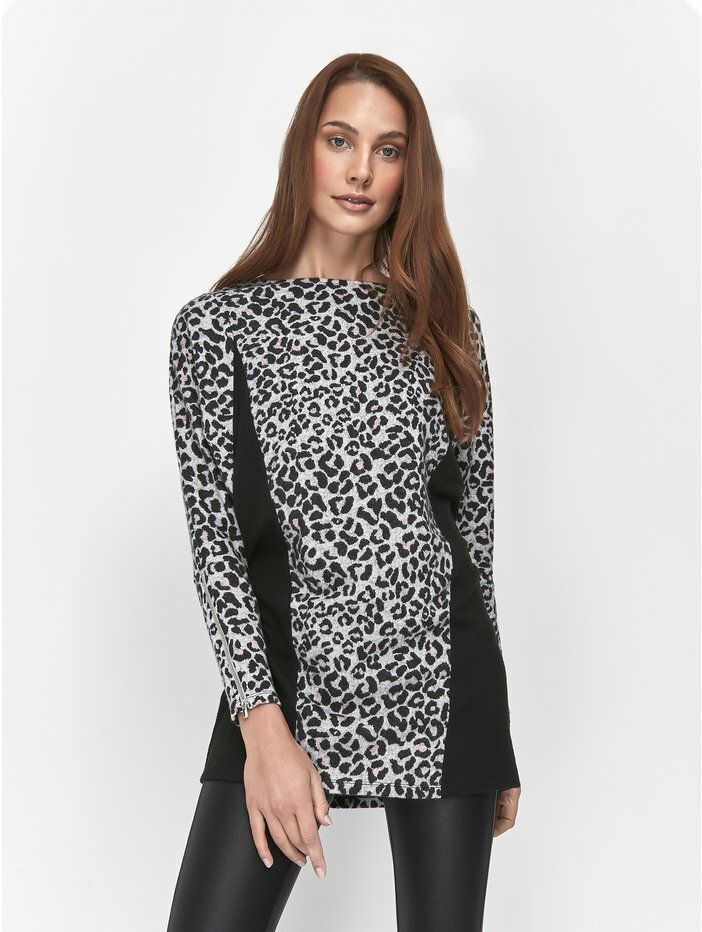 Sonder Studio Leopard Print Cut And Sew Top