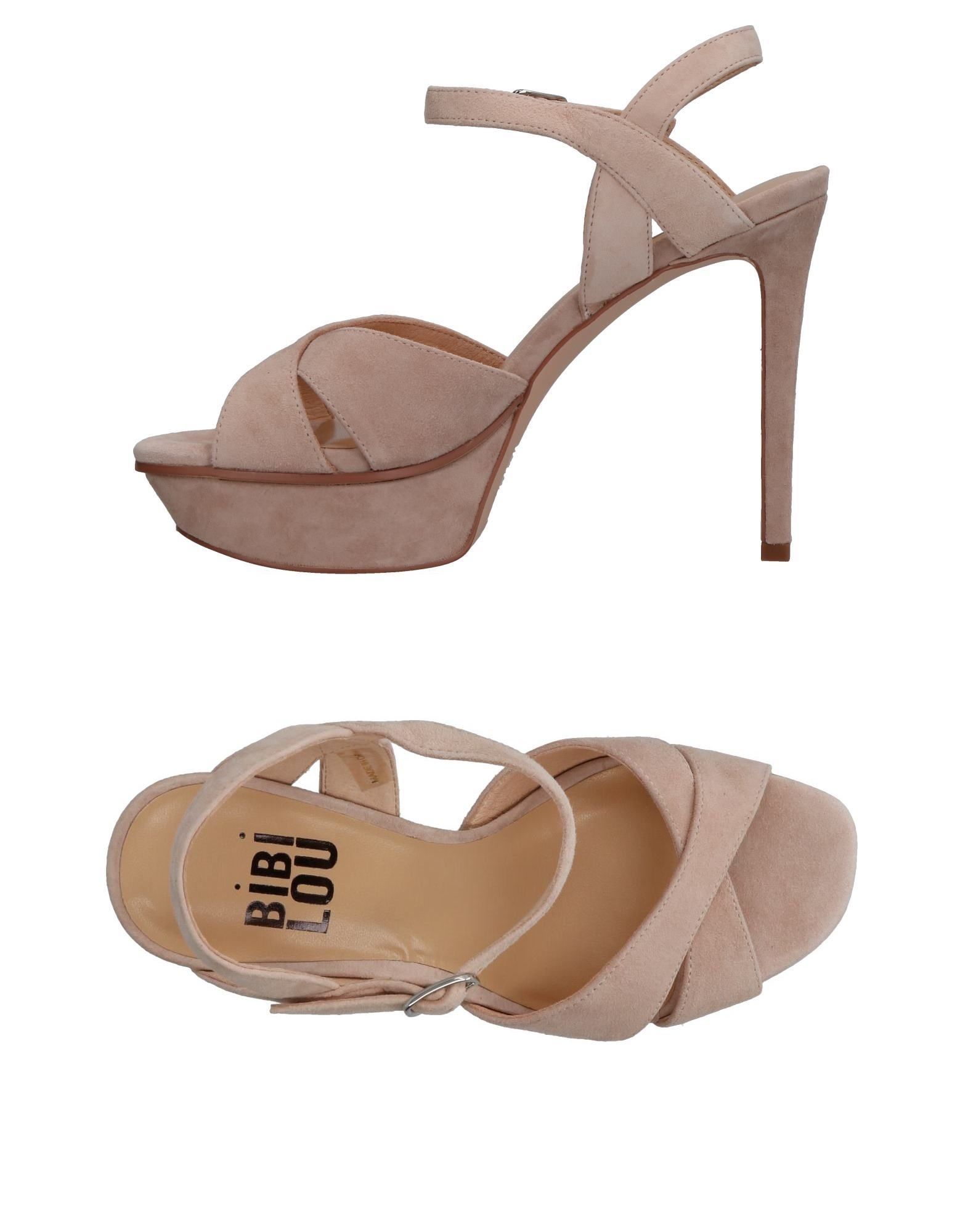 Suede effect<br>No appliqués<br>Solid colour<br>Buckling ankle strap closure<br>Round toeline<br>Stiletto heel<br>Leather lining<br>Sole in eco-leather<br>Contains non-textile parts of animal origin<br>