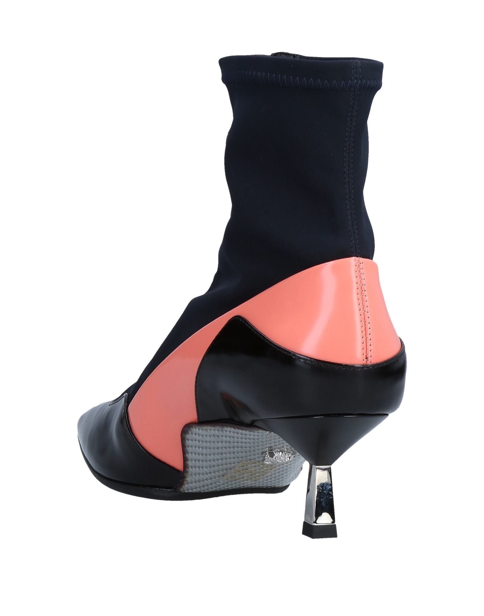 neoprene, leather, polished leather, metal applications, multicolour pattern, zip, narrow toeline, sculpted heel, unlined, rubber sole, contains non-textile parts of animal origin