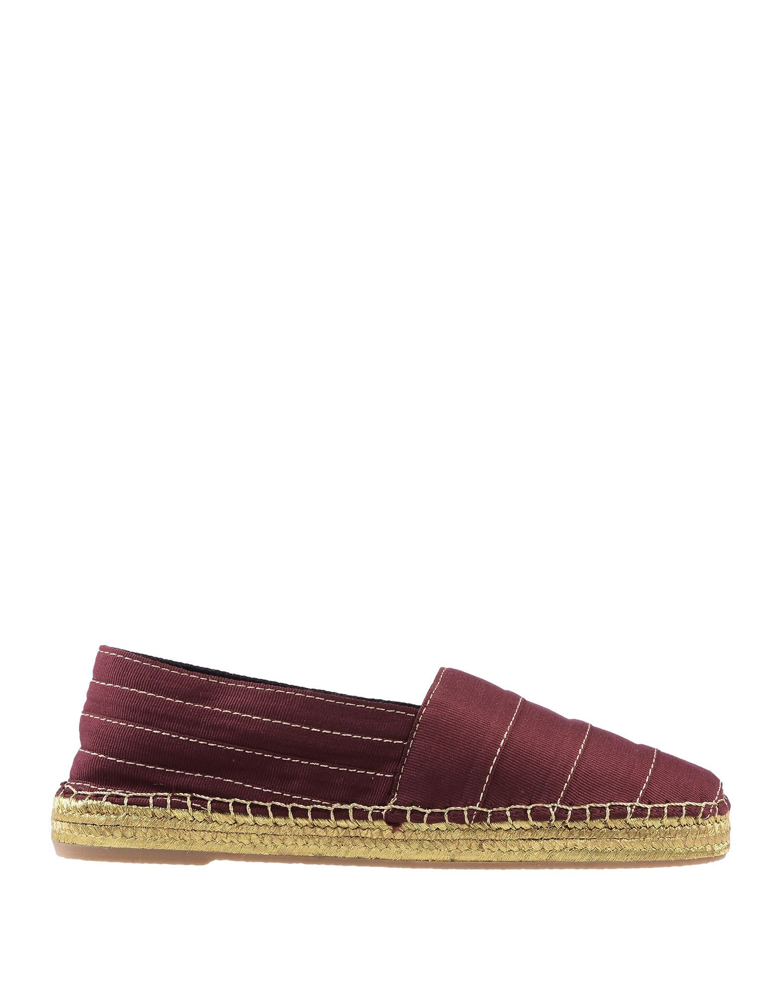 plain weave, embroidered detailing, solid colour, round toeline, flat, leather lining, rubber sole, contains non-textile parts of animal origin, large sized