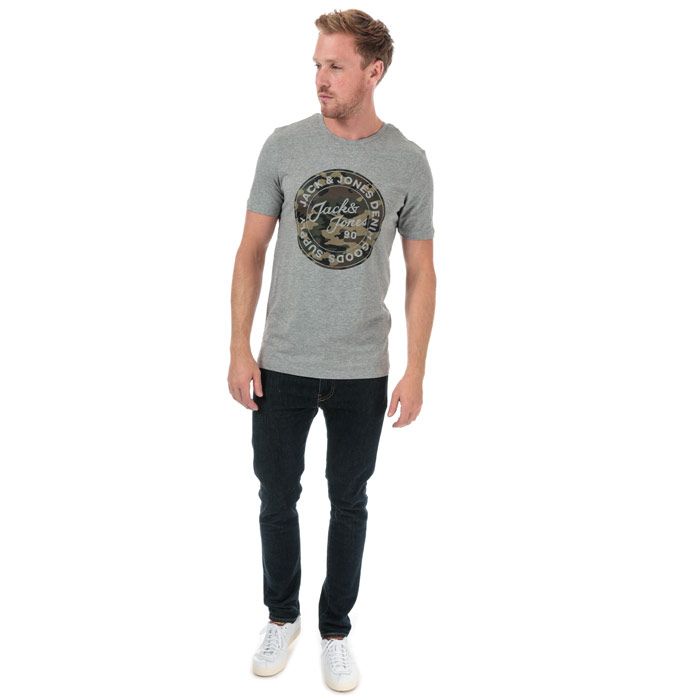 Mens Jack Jones Camo Man T-Shirt in light grey melange.<BR><BR>- Crew neck.<BR>- Short sleeves.<BR>- Camo graphic print to chest with Jack & Jones branding.<BR>- Tonal back neck tape.<BR>- Slim fit.<BR>- Main material: 85% Cotton  15% Viscose.  Machine washable.<BR>- Ref: 12175083