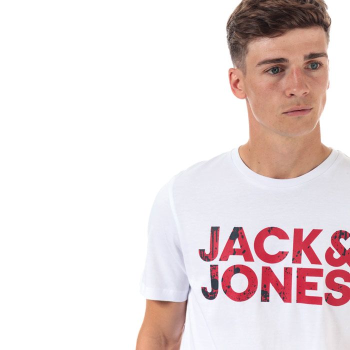 Mens Jack Jones Splash Corp Logo T-Shirt in white.<BR><BR>- Ribbed crew neck.<BR>- Short sleeves.<BR>- Graphic logo printed to chest.<BR>- Tonal back neck tape.<BR>- Slim fit.<BR>- Main material: 100% Cotton.  Machine washable.<BR>- Ref: 12176707
