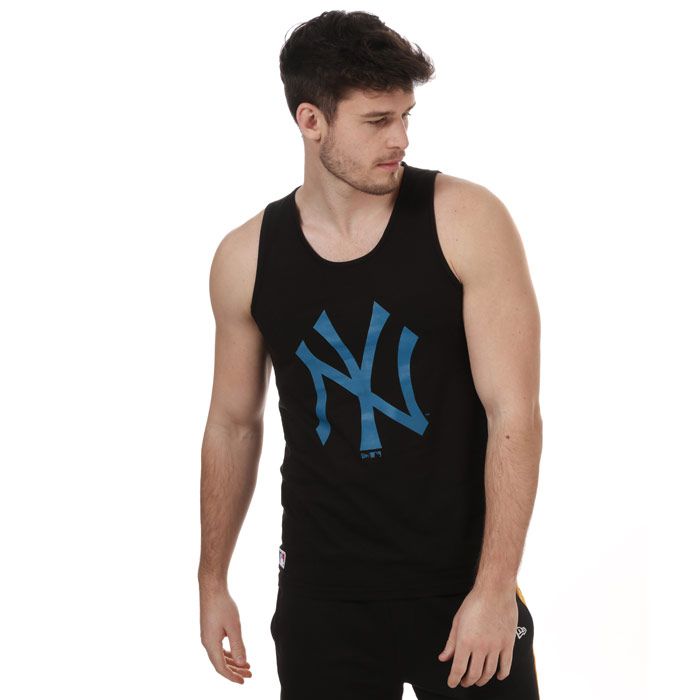 Mens New Era Team Logo New York Yankees T- Shirt in vest.<BR><BR>- Crewneck.<BR>- Sleeveless.<BR>- New York Yankees logo at front.<BR>- Embroidered New Era flag above left cuff.<BR>- MLB logo at bottom hem.<BR>- 100% Cotton. Machine wash at 30 degrees.<BR>- Ref: 12485703