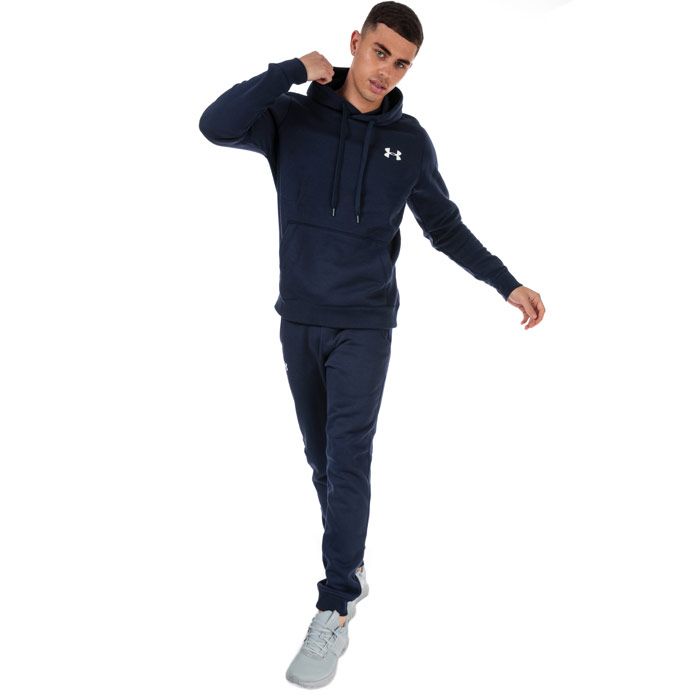 Mens Under Armour UA Rival Fleece Fitted Hoody in navy.<BR><BR>- ColdGear fabric traps heat and wicks sweat to keep you warm  dry and light.<BR>- Super soft  cotton-blend fleece with brushed interior for extra warmth.<BR>- Breathable mesh-lined hood with drawcord.<BR>- Long sleeves.<BR>- Under Armour branding at left chest.<BR>- Kangaroo style pocket to front.<BR>- Ribbed cuffs and hem.<BR>- Fitted fit; next to skin without the squeeze.<BR>- 80% Cotton  20% Polyester.  Machine washable.<BR>- Ref: 1302292-410