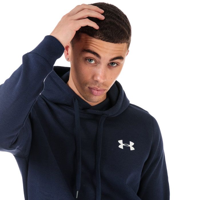 Mens Under Armour UA Rival Fleece Fitted Hoody in navy.<BR><BR>- ColdGear fabric traps heat and wicks sweat to keep you warm  dry and light.<BR>- Super soft  cotton-blend fleece with brushed interior for extra warmth.<BR>- Breathable mesh-lined hood with drawcord.<BR>- Long sleeves.<BR>- Under Armour branding at left chest.<BR>- Kangaroo style pocket to front.<BR>- Ribbed cuffs and hem.<BR>- Fitted fit; next to skin without the squeeze.<BR>- 80% Cotton  20% Polyester.  Machine washable.<BR>- Ref: 1302292-410