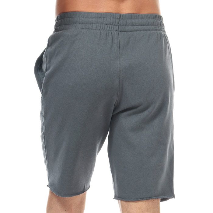 Mens Under Armour Sportstyle Terry Shorts in Grey.BR><BR>- Stretch ribbed waistband.<BR>- External drawcords.<BR>- Pockets to sides.<BR>- Soft French Terry fabric.<BR>- UA branding to left thigh.<BR>- Raw edge hem.<BR>- Loose: Fuller cut for complete comfort.<BR>- Inside leg 10in approximately.<BR>- 80% Cotton  20% Polyester. Machine Washable.<BR>- Ref: 1329288012<BR><BR>Measurements are intended for guidance only.