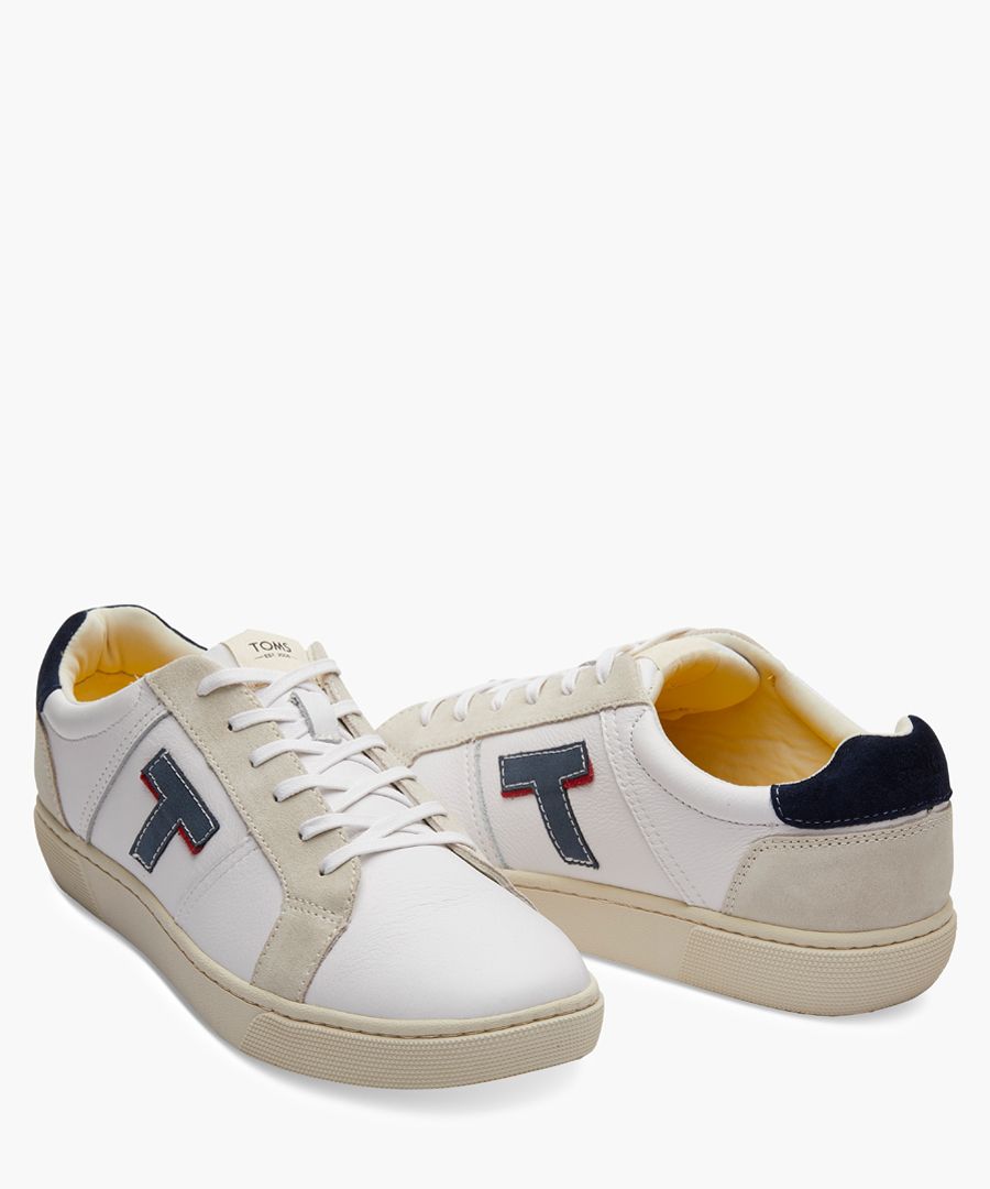 Founded by Blake Mycoskie in 2006 when the american designer visited a village in Argentina, TOMS was born out of compassionate creativity and a strong desire to help children in poverty. With a mission to create change, the footwear company matched every purchase with a new pair of shoes given to a child in need. A movement that spiraled into global success, TOMS has garnered a cult following with their minimal designs and urban twists. Bring a touch of nonchalance to your outfit with this experimental pair.