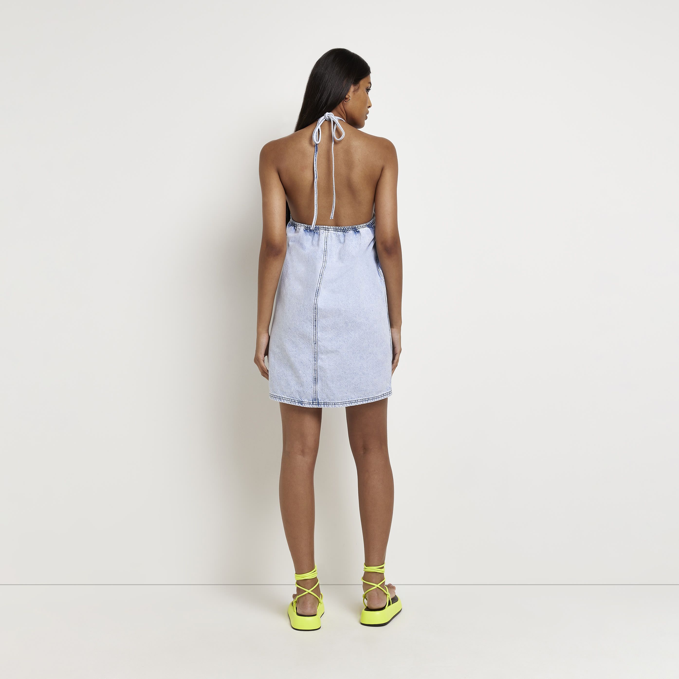> Brand: River Island> Department: Women> Material: Cotton> Material Composition: 100% Cotton> Style: Slip Dress> Size Type: Regular> Closure: Tie> Neckline: Halter> Sleeve Length: Sleeveless> Dress Length: Midi> Pattern: No Pattern> Occasion: Casual> Selection: Womenswear> Season: SS22