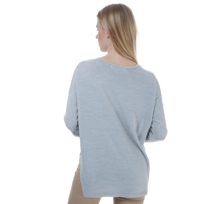 Womens Only Amalia V- Neck Jumper in light grey.<BR><BR>- Knitted pullover with V-neck.<BR>- Long sleeves.<BR>- Ribbed cuffs and hem.<BR>- Relaxed fit.<BR>- 100% Acrylic. Machine washable. <BR>- Ref: 15219642A