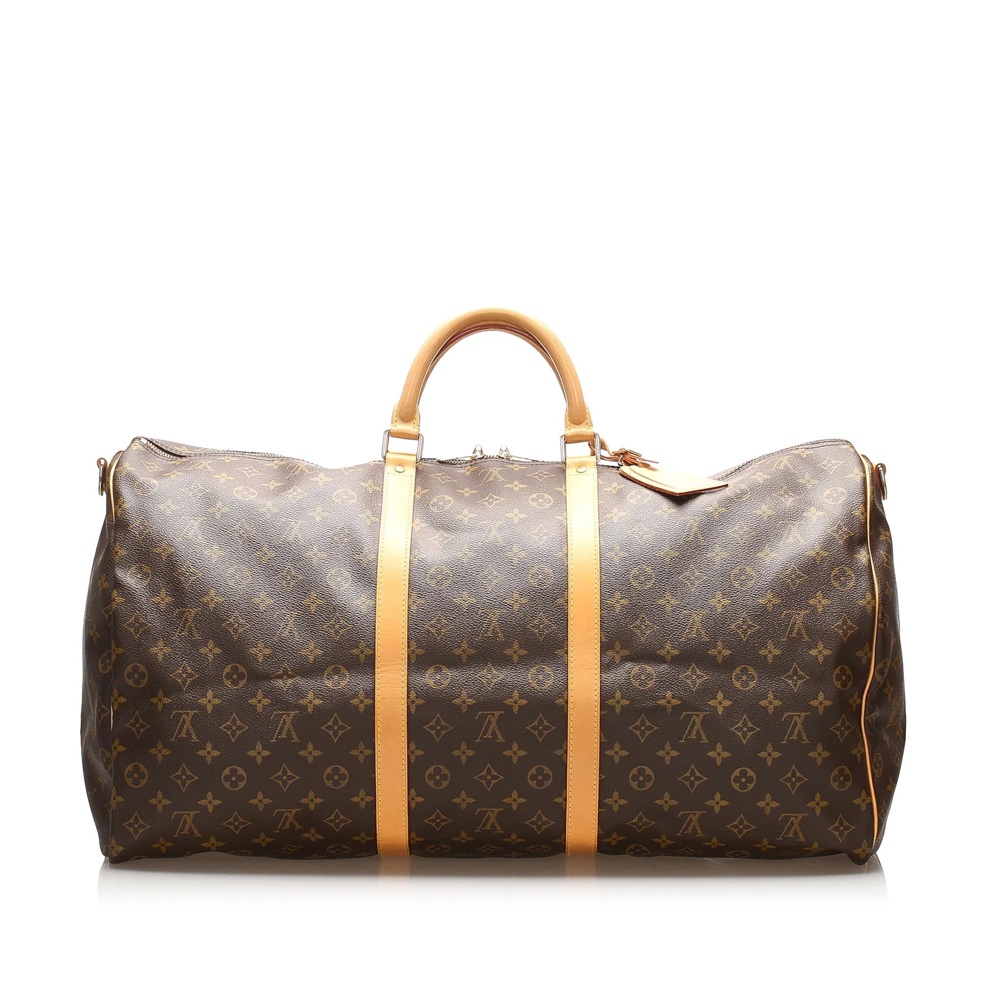 VINTAGE. RRP AS NEW. The Keepall Bandouliere 60 features the Monogram canvas body with vachetta trim, rolled vachetta handles, a detachable flat strap, and a two-way top zip closure.Exterior back is discolored. Exterior bottom is discolored. Exterior corners is discolored and scratched. Exterior front is discolored. Exterior handle is discolored. Exterior side is discolored. Buckle is scratched and tarnished. Zipper is scratched and tarnished.

Dimensions:
Length 34cm
Width 60cm
Depth 26cm
Hand Drop 34cm
Shoulder Drop 120cm

Original Accessories: Name Tag

Serial Number: TH0957
Color: Brown
Material: Canvas x Monogram Canvas x Leather x Vachetta Leather
Country of Origin: France
Boutique Reference: SSU92452K1407


Product Rating: GoodCondition

To help provide you with a wider range of products, this item will be shipped to you from an international warehouse. This means that the delivery may take a little bit longer than usual. Tracking details will be provided for you inside your dispatch email and in your account