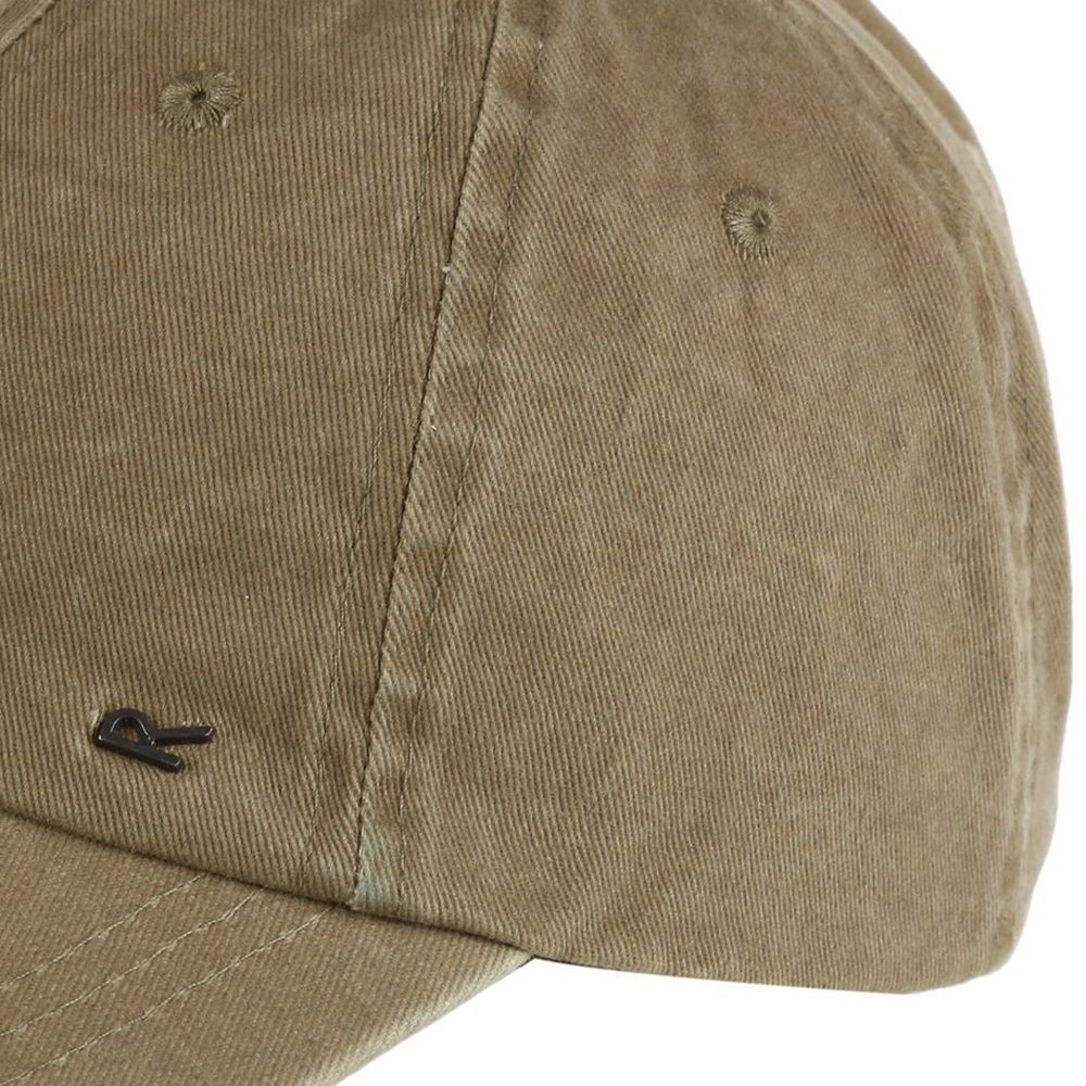 Material: 100% Cotton. 5-panel baseball cap with embroidered eyelets. Adjustable fastening at the back.