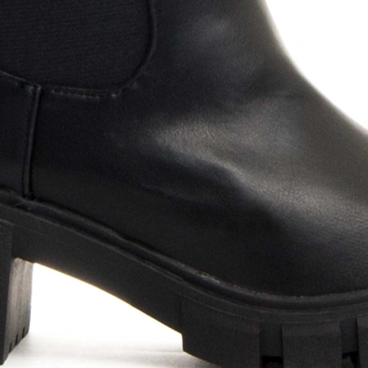 Montevita Karina Boot in Black