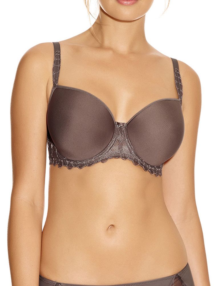 Fantasie Eclipse, this beautiful bra provides you with excellent comfort and support.  Based on the best selling range Rebecca this bra is perfect for wearing under your everyday clothing.  This bra features smooth cups that are seamless with a light spacer foam padding.  A wardrobe must have!