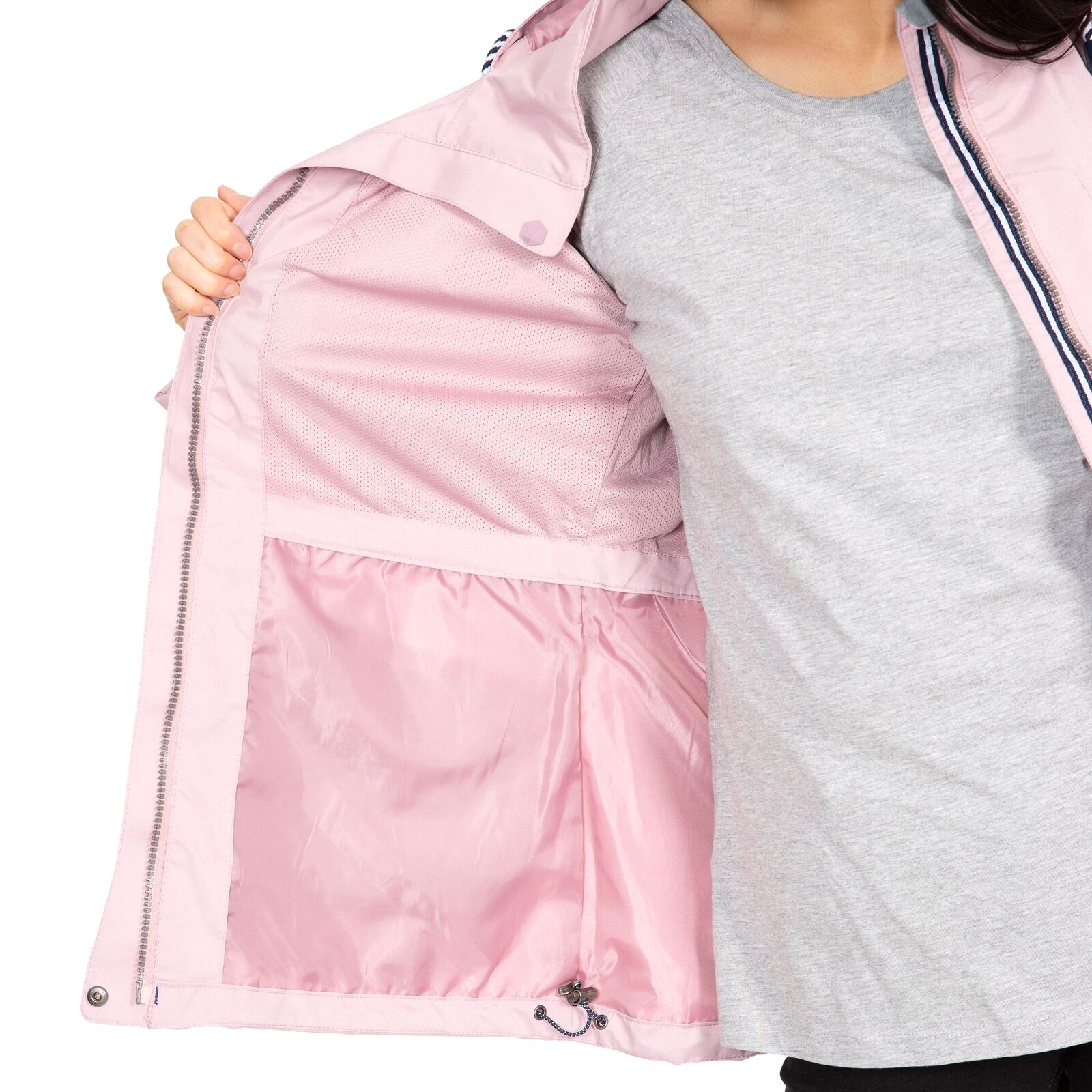 Material: 100% Polyester. Fabric: Taffeta. Design: Logo, Plain. Adjustable Hem, Breathable, Storm Flap, Wind Resistant. Fabric Technology: Tres-Tex Membrane. Cuff: Adjustable. Neckline: High-Neck. Sleeve-Type: Long-Sleeved. Hood Features: Concealed, Drawstring. Pockets: 2 Envelope Pockets, 1 Chest Pocket. Fastening: Full Zip.