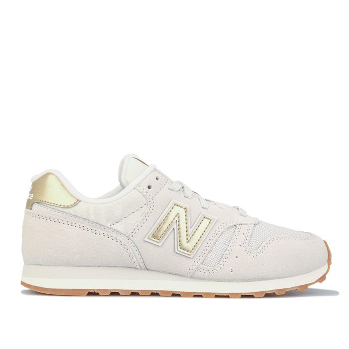 womens cream new balance trainers