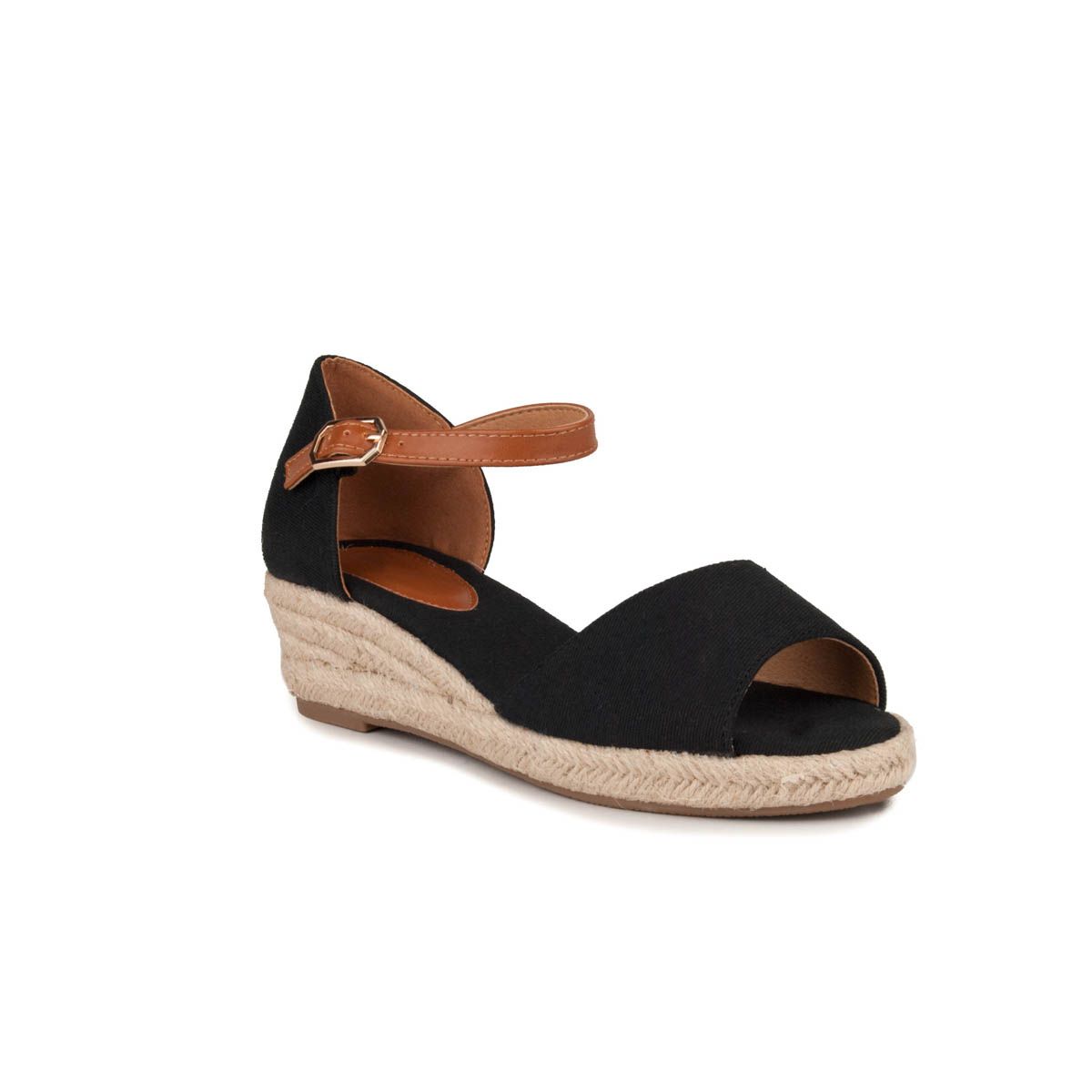 The esparto is fashionable and can not miss some espadrilles this season in your closet. Manufactured in natural materials with spotto floor and anti-slip rubber patin. The closure is with buckle and elastic to adjust perfectly. The buttress is reinforced and the tone of the sandal. The height of the wedge is 4.5 cm.