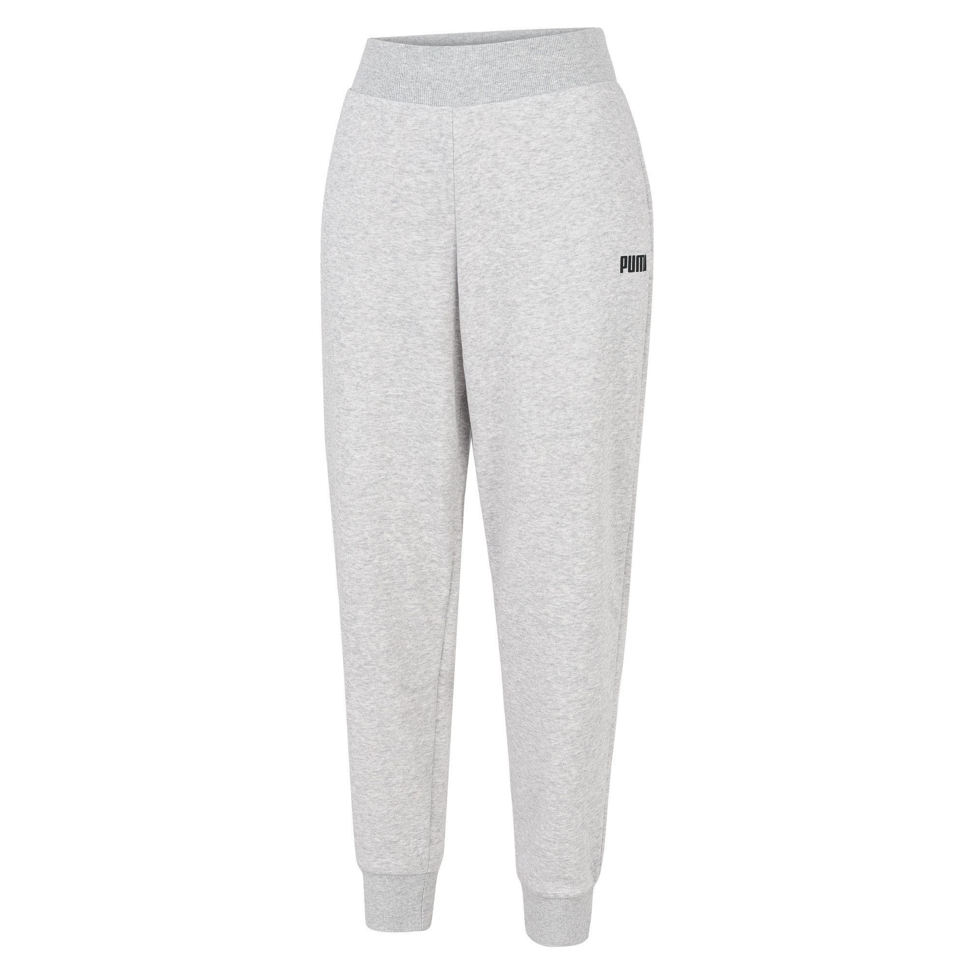 Designed for comfort, as you'd expect, these full-length sweatpants are going to fast become your go-to weekend wear – or weekday, if you're working from home. Taken from our Essentials Collection, they have plenty of room to move around, making them equally good for hanging out at home as they are for running errands on a Saturday.