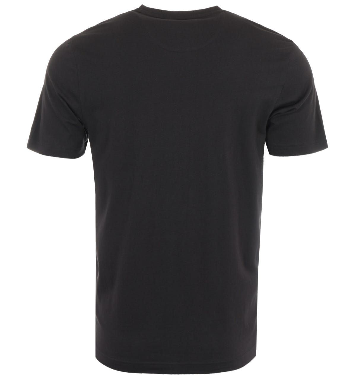 Crafted from pure organic cotton, the Eddie T-shirt from Farah is fitted with a bound ribbed crew neck and short sleeves. The design is finished with the iconic Farah logo embroidered at the chest. The perfect t-shirt to upgrade your wardrobe basics.Modern Fit, Pure Organic Cotton Soft Touch Jersey, Bound Ribbed Crew Neck , Short Sleeves, Farah Branding. Style & Fit:Modern Fit, Fits True to Size. Composition & Care:100% Organic Cotton, Machine Wash.
