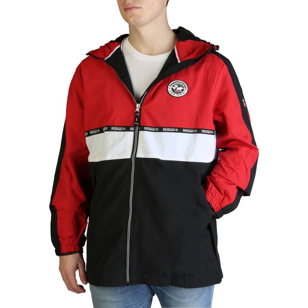 Gender: Man   Type: Bomber   Fastening: zip   Sleeves: long   External pockets: 2   Internal pockets: 1   Material: polyamide 100%   Main lining: polyester 100%   Washing: wash at 30° C   Model height, cm: 185   Model wears a size: L   Hood: fixed   Inside: lined   Details: visible logo print:plain material:cotton type:bomber