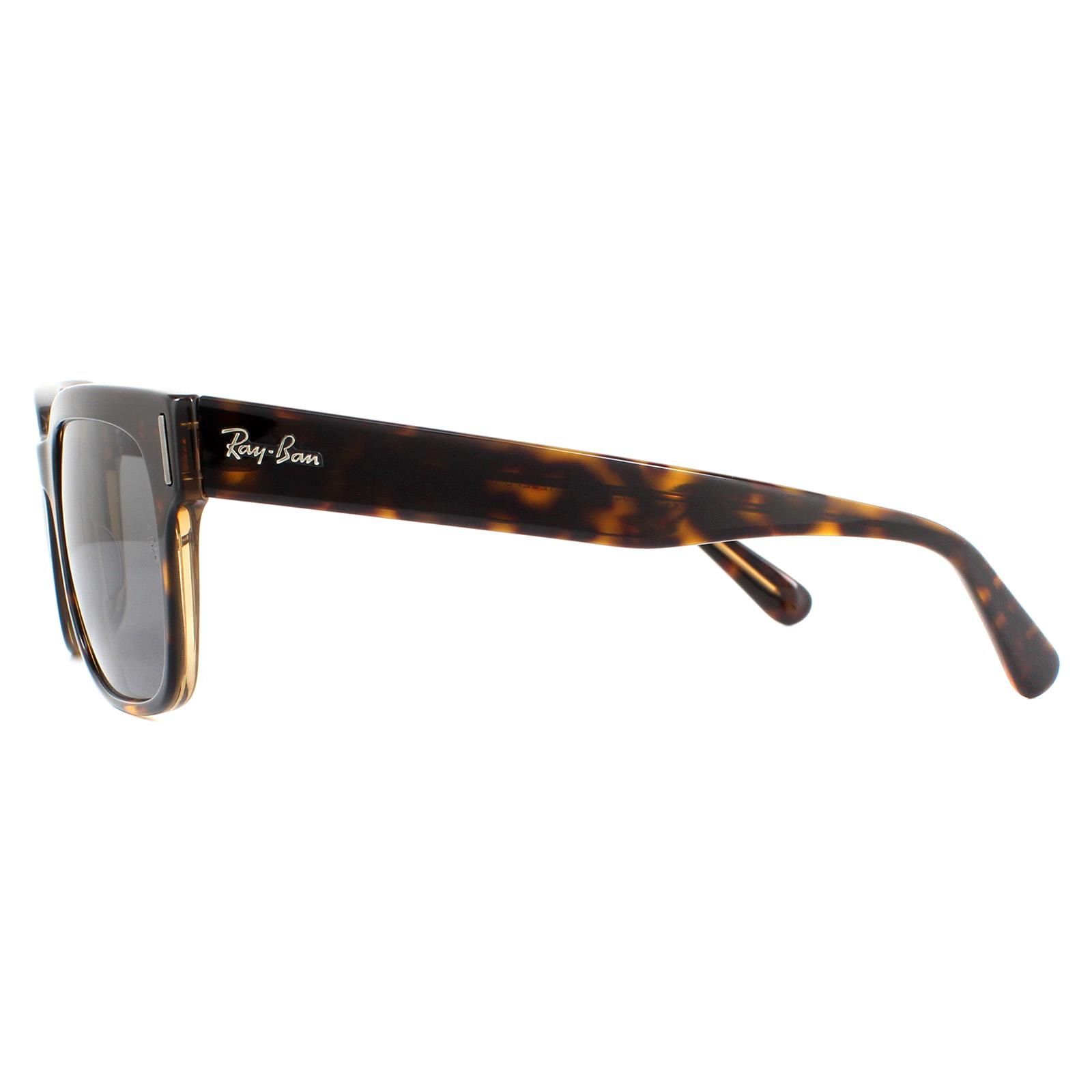Ray-Ban Sunglasses Jeffrey RB2190 1292B1 Tortoise Dark Grey are a square shaped frame made from lightweight acetate. The Ray-Ban logo features on the corner of the lens in addition to the distinctive thick temples for authenticity