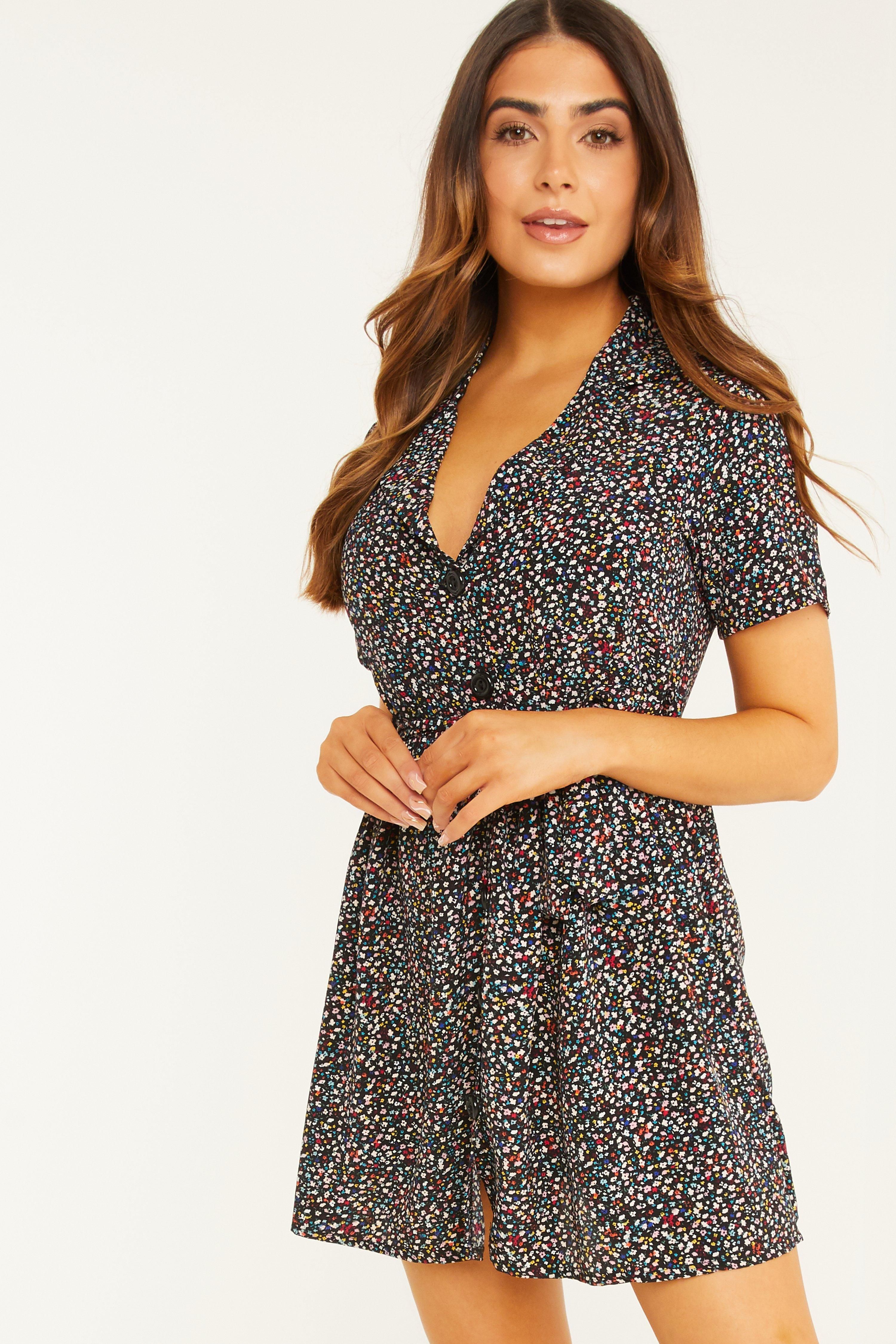 - Petite collection  - Floral print   - Skater dress  - Tie waist  - Button front  - Length: 88cm approx  - Model Height: 5' 3