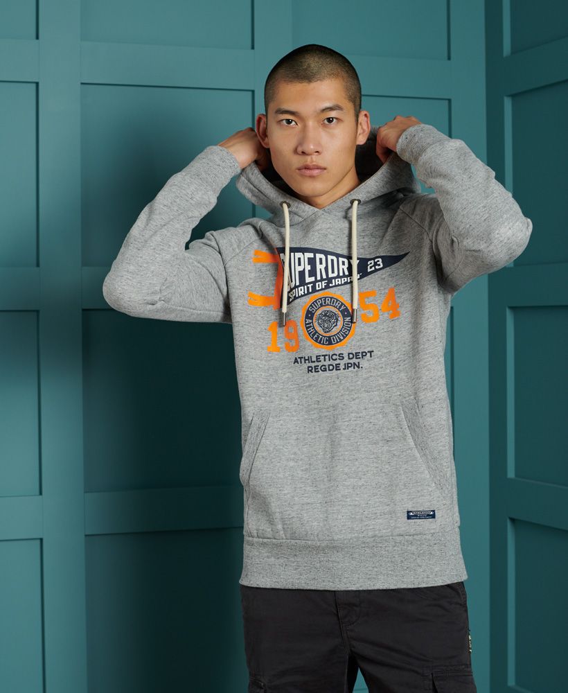 Update your hoodie collection this season with the Mascot University Overhead Hoodie, featuring a collegiate design. Perfect for layering up with a fleece lining, style over a classic tee with jeans and trainers to complete the look.Slim fit – designed to fit closer to the body for a more tailored lookDrawstring hoodFleece liningFront pouch pocketRibbed cuffs and hemPrinted Superdry graphicSignature logo patch