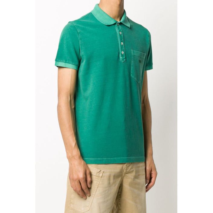 Brand: Diesel Gender: Men Type: Polo Season: Spring/Summer  PRODUCT DETAIL • Color: green • Fastening: buttons • Sleeves: short • Collar: polo  COMPOSITION AND MATERIAL • Composition: -100% cotton  •  Washing: machine wash at 30°