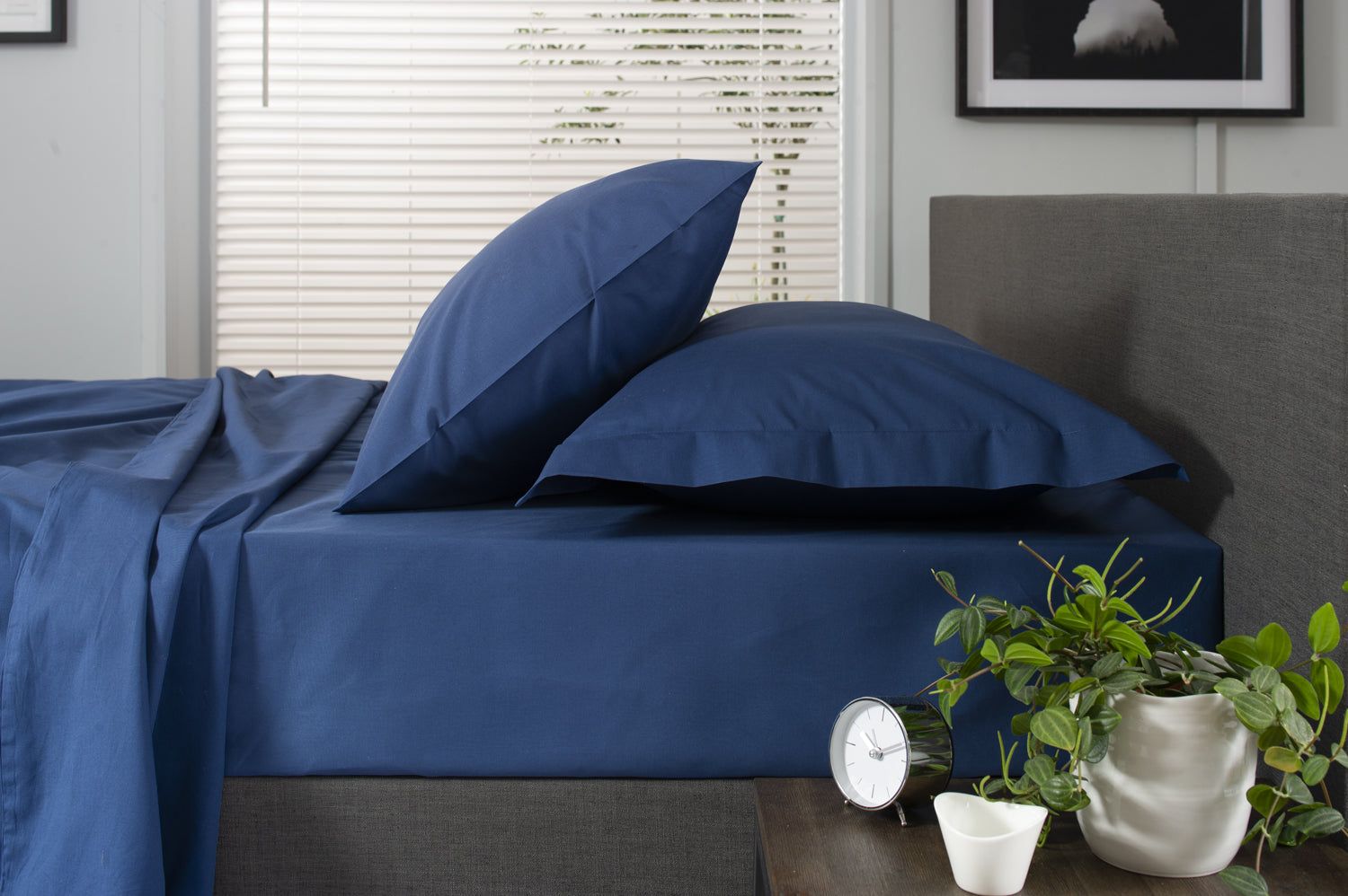 The Lyndon Company 200 Thread Count  Fitted Sheet Set Double Size Blue  - 200x200cm - 100% Cotton