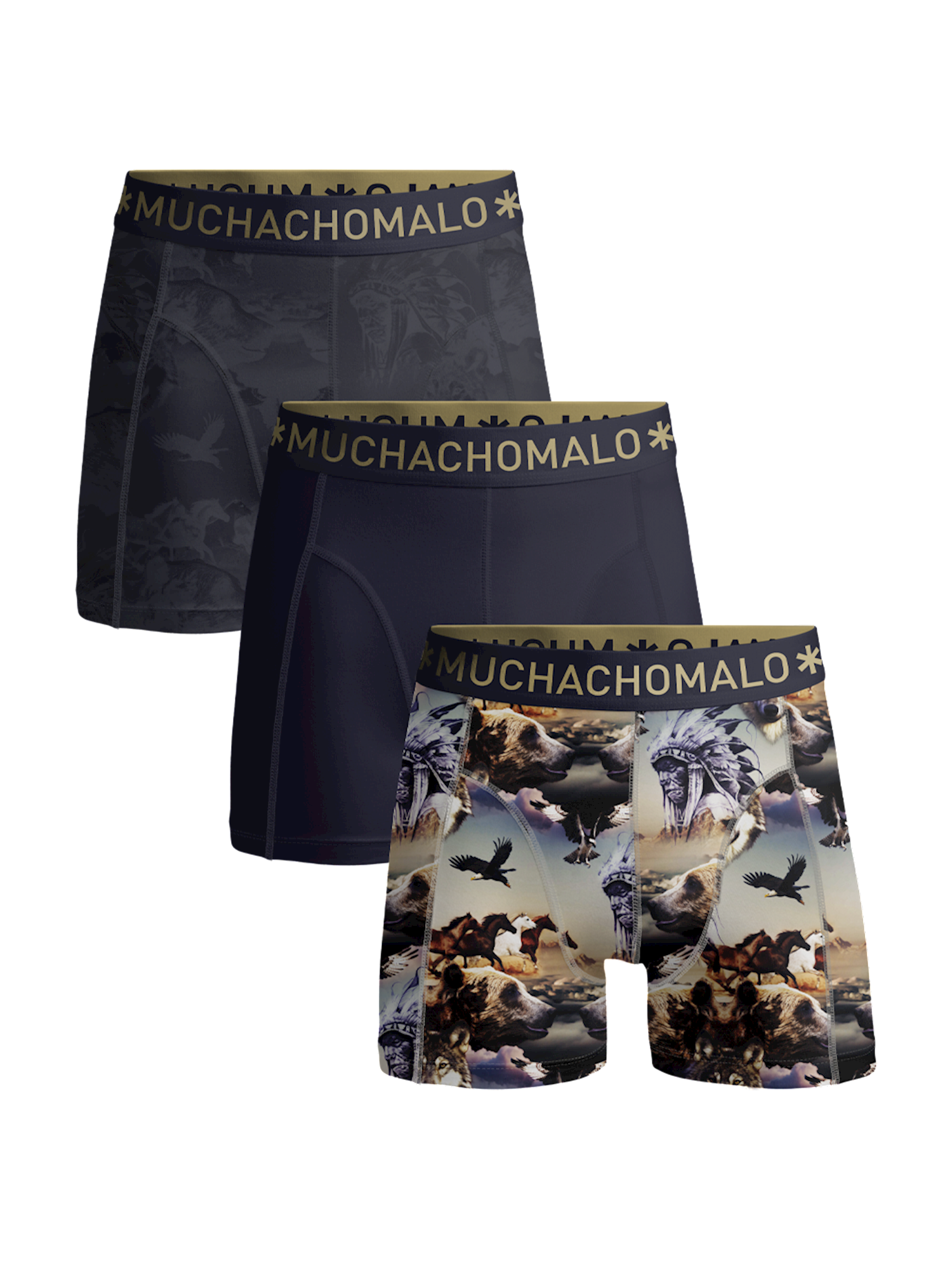 For more than 15 years, Muchachomalo has been shaking up the fashion world with men's underwear that is just a little different. We are here for men who listen to the voice telling them to live, hold their heads high and trust who they are. And also for the men who don't know yet that there is an inner bad boy in them. And we know very well that this involves certain quality requirements. You demand a lot from yourself and you are also critical of what you buy. No hay problema! Muchachomalo traditionally combines a relaxed vibe with a dose of self-assurance that typifies the man with the inner bad boy. And all this in a qualitative way, because we offer you underpants that you really feel good in. Every day again. From size S to XXXL for the hombre pequeño to the gran papi. And always of premium quality cotton with 10% elastane for the perfect fit and an eye for the planet.