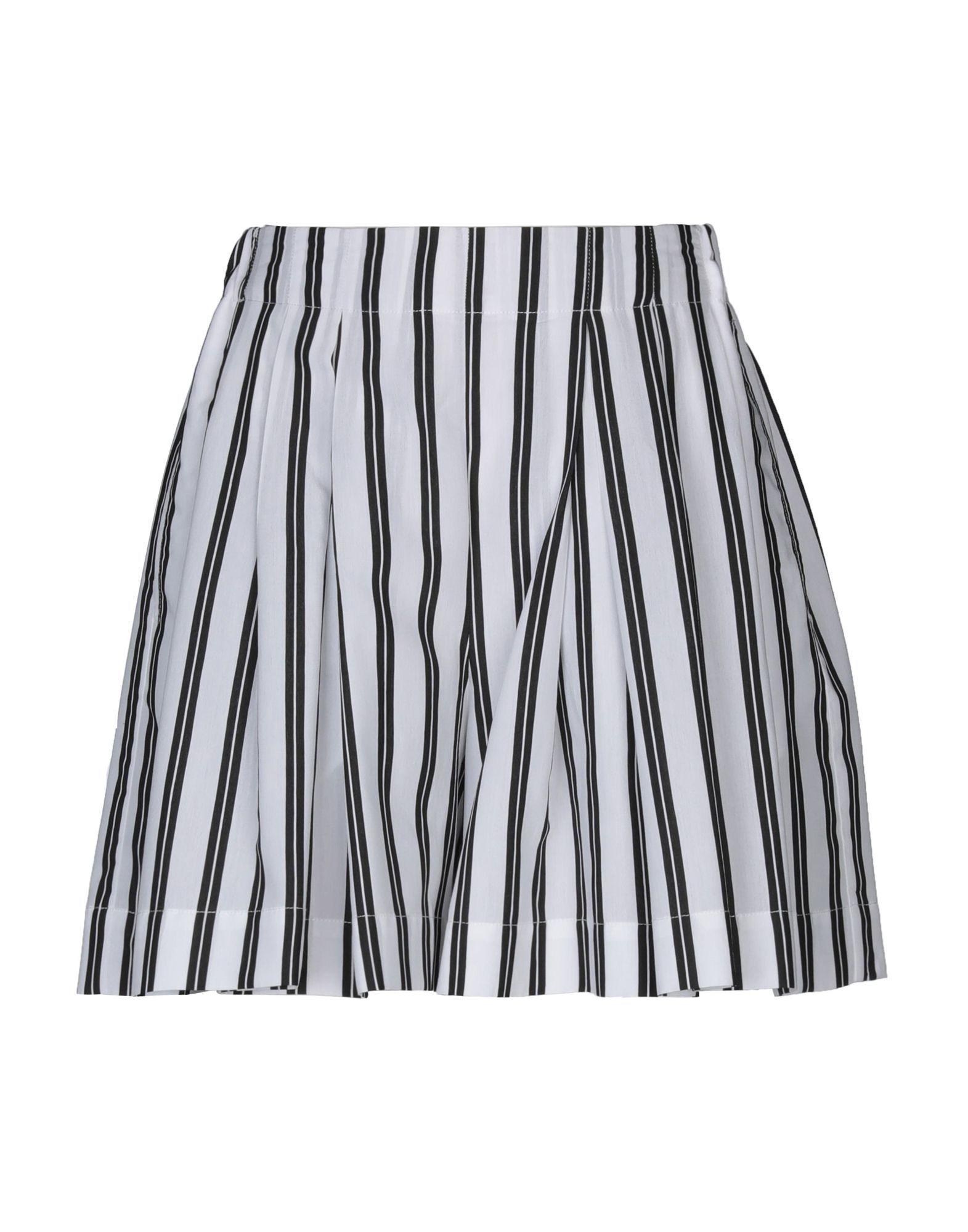 plain weave, no appliqués, stripes, elasticised waist, multipockets, unlined, divided skirt