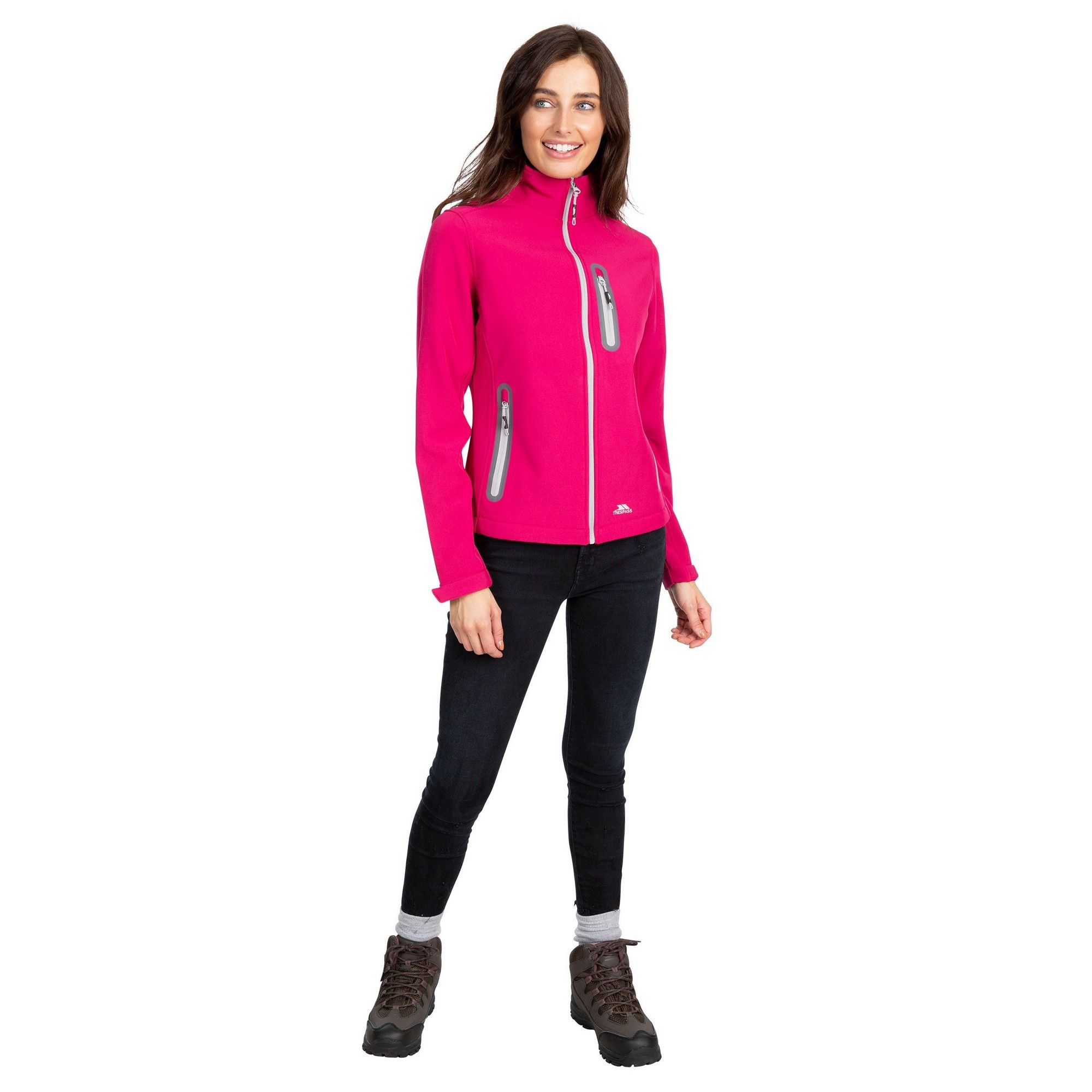 94% Polyester, 6% Elastane. 3 low profile zip pockets. Drawcord at hem. Flat cuff with tab adjuster. Chest size: xs (32in), s (34in), m (36in), l (38in), xl (40in), xxl (42in).