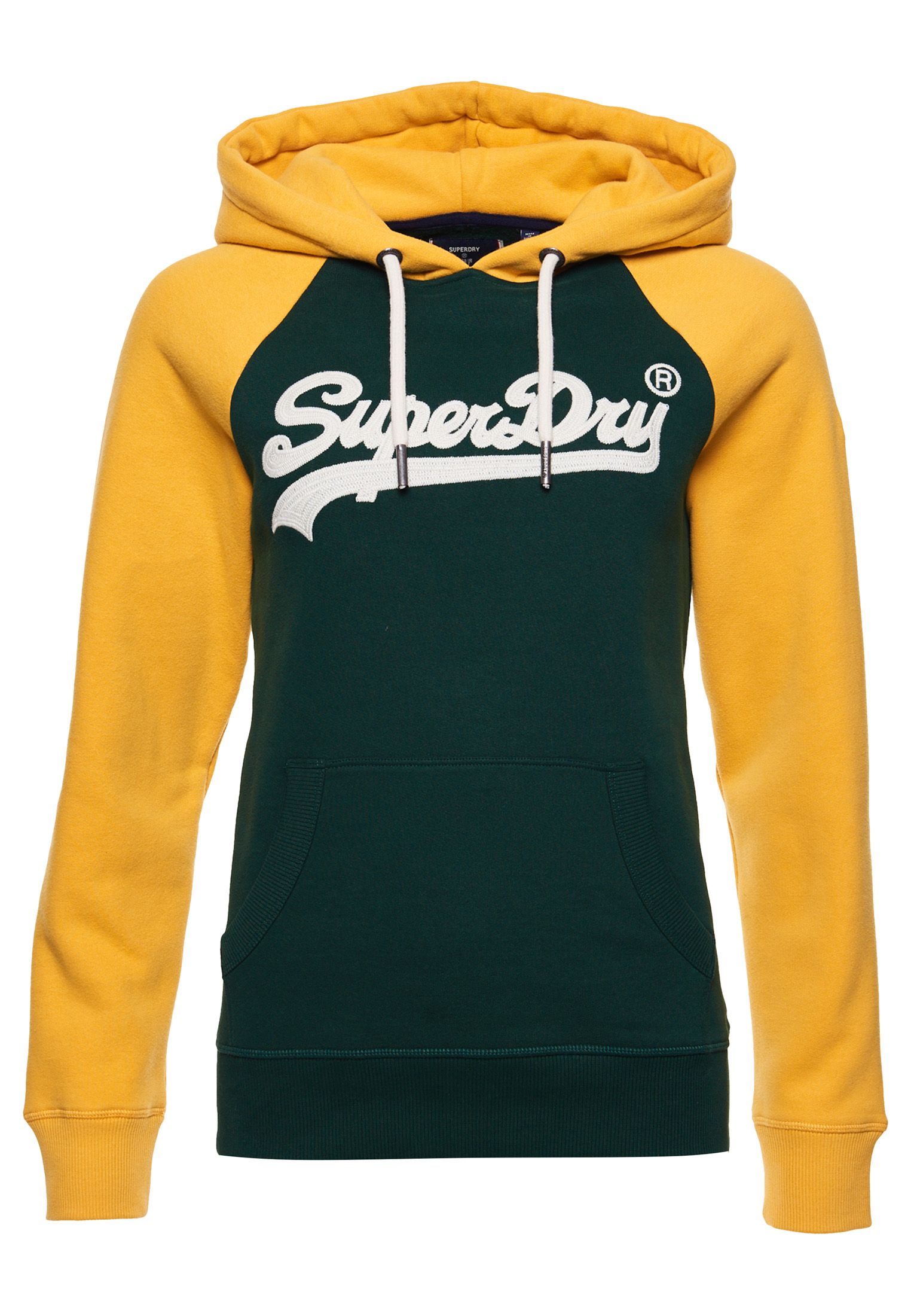 Hoodies are always a must-have for any wardrobe, so update yours with the Vintage Logo American Classic raglan hoodie. Featuring a colour block design, raglan sleeves and a textured vintage logo design.Relaxed fit – the classic Superdry fit. Not too slim, not too loose, just right. Go for your normal sizeLong sleevesDrawstring hoodRibbed cuffs and hemRaglan sleevesColour block designSignature logo patchFlock vintage logo