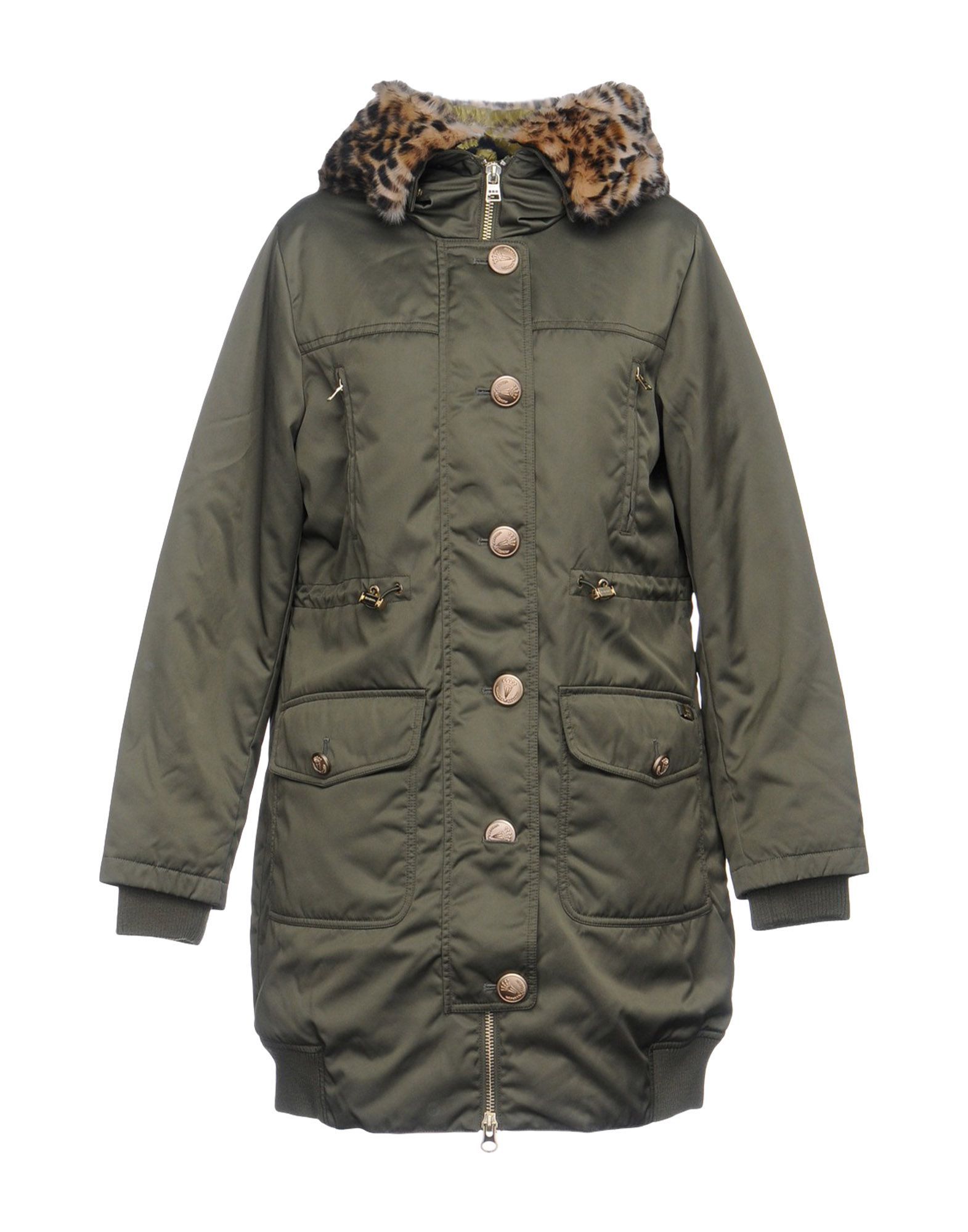 faux fur, techno fabric, logo, detachable application, solid colour, single-breasted , button, zip, turtleneck, multipockets, long sleeves, duck down filling, contains non-textile parts of animal origin, single-breasted jacket