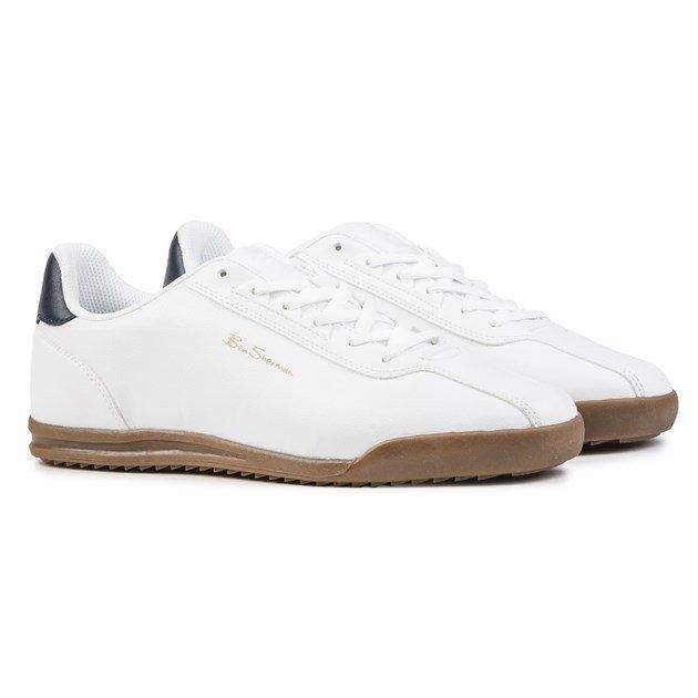 These White Court Trainers From Ben Sherman Are Perfect For Every Occasion. Featuring Synthetic Lining, Textile Sock And Embossed Branding, They Are Sure To Be A Hit Wherever You Go.