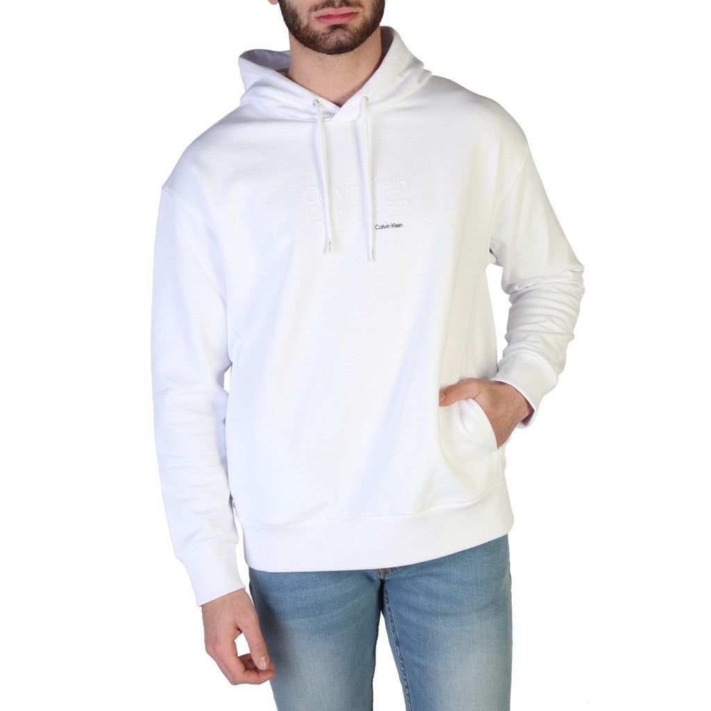 Collection: Spring/Summer   Gender: Man   Type: Sweatshirt   Sleeves: long   External pockets: 2   Material: cotton 100%   Pattern: solid colour   Washing: wash at 30° C   Model height, cm: 185   Model wears a size: L   Hood: fixed   Hems: ribbed   Details: visible logo