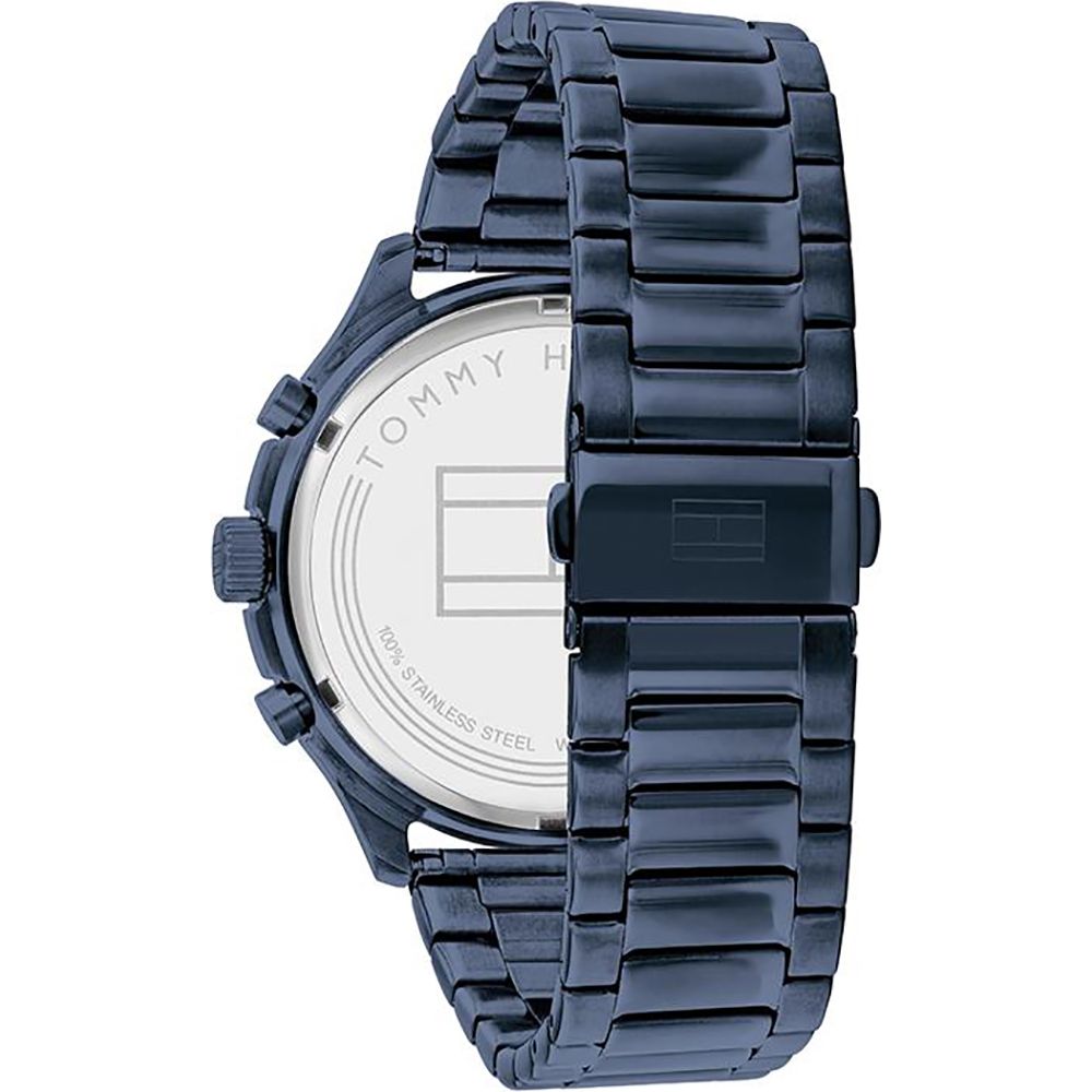This Tommy Hilfiger Asher Multi Dial Watch for Men is the perfect timepiece to wear or to gift. It's Blue 44 mm Round case combined with the comfortable Blue Stainless steel watch band will ensure you enjoy this stunning timepiece without any compromise. Operated by a high quality Quartz movement and water resistant to 5 bars, your watch will keep ticking. The classic colours will go great with any outfit . It enables you to easily spice up a normal outfit and add style to your life. -The watch has a calendar function: Day-Date, 24-hour Display High quality 21 cm length and 19 mm width Blue Stainless steel strap with a Fold over with push button clasp Case diameter: 44 mm,case thickness: 11 mm, case colour: Blue and dial colour: Blue