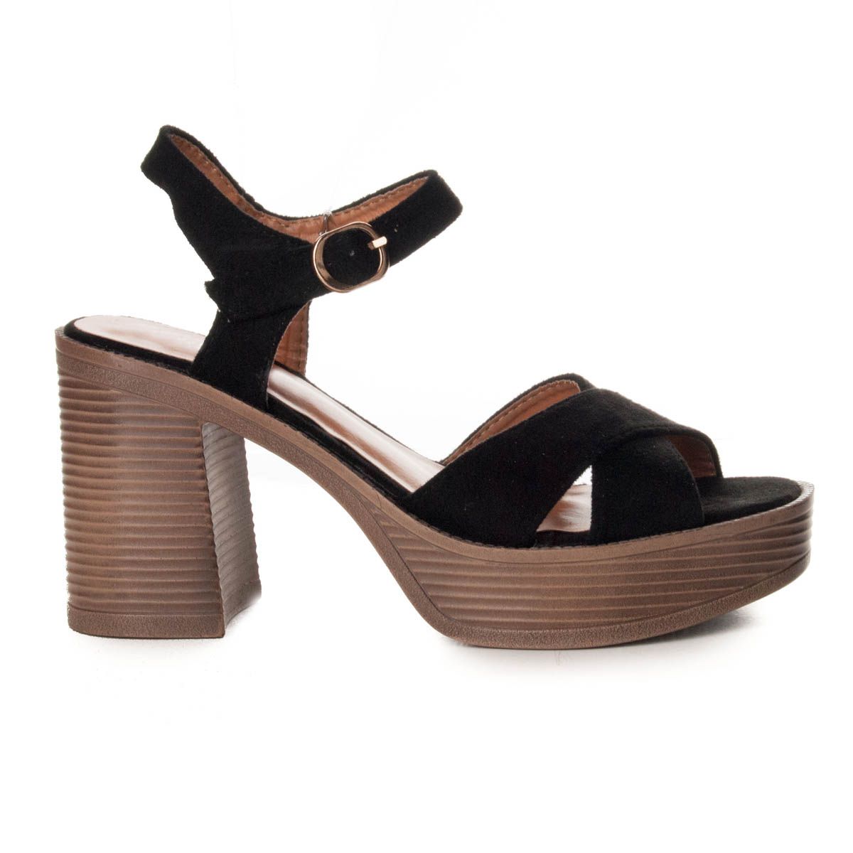 Platform and polyurethane heel sandal, material tendency for its elegance and lightness. It's not heavy. It is a very comfortable sandal also for its padded plant, and therefore it is ideal for any occasion. Fastened on the ankle by a metal brooch. You can not fail in your closet this summer.