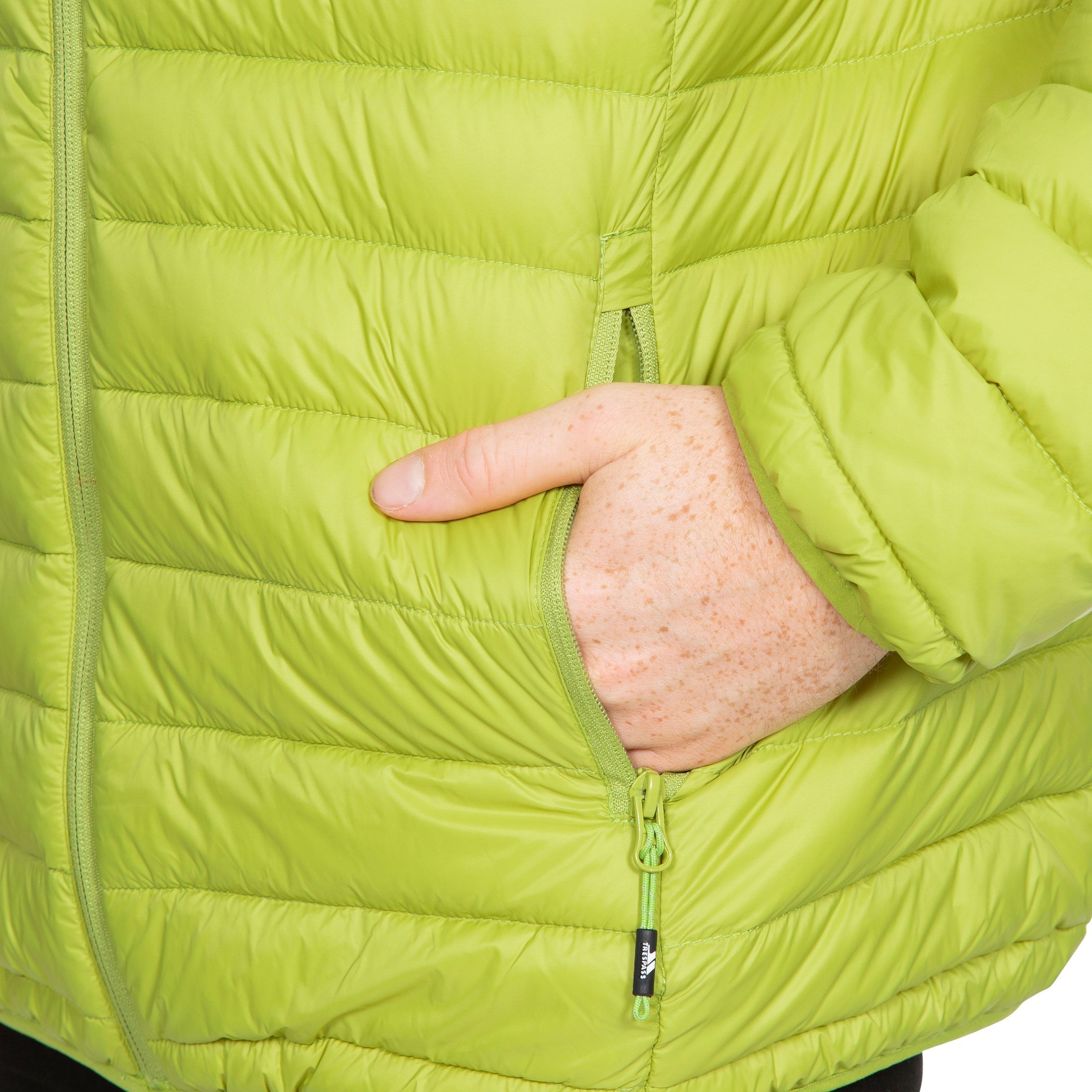 Padded down jacket with ultra-lightweight design and grown-on hood. Low profile front zip. Stuff sack in pocket. Stuffing: 90% down, 10% feathers. Trespass Mens Chest Sizing (approx): S - 35-37in/89-94cm, M - 38-40in/96.5-101.5cm, L - 41-43in/104-109cm, XL - 44-46in/111.5-117cm, XXL - 46-48in/117-122cm, 3XL - 48-50in/122-127cm.