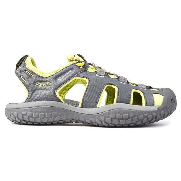 Mens grey Keen solr sandals, manufactured with synthetic and a rubber sole. Featuring: anatomical footbed, lace-lock bungee system and waterproof.