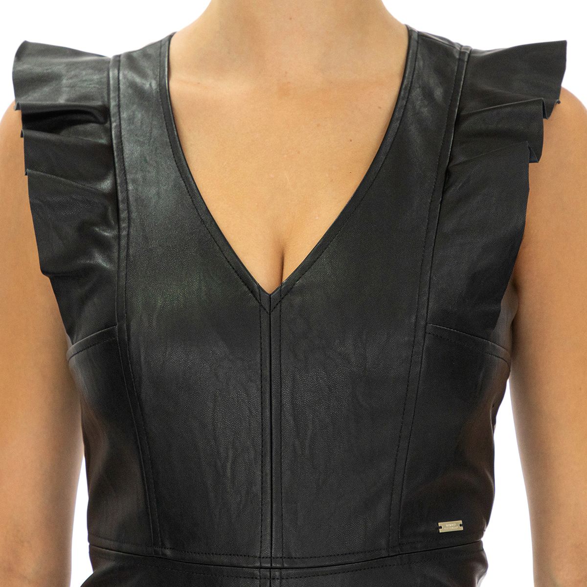 Armani Exchange 6ZYA52YNABZ-1200-14 This black dress with faux leather effect will give a bold touch to your evening look.