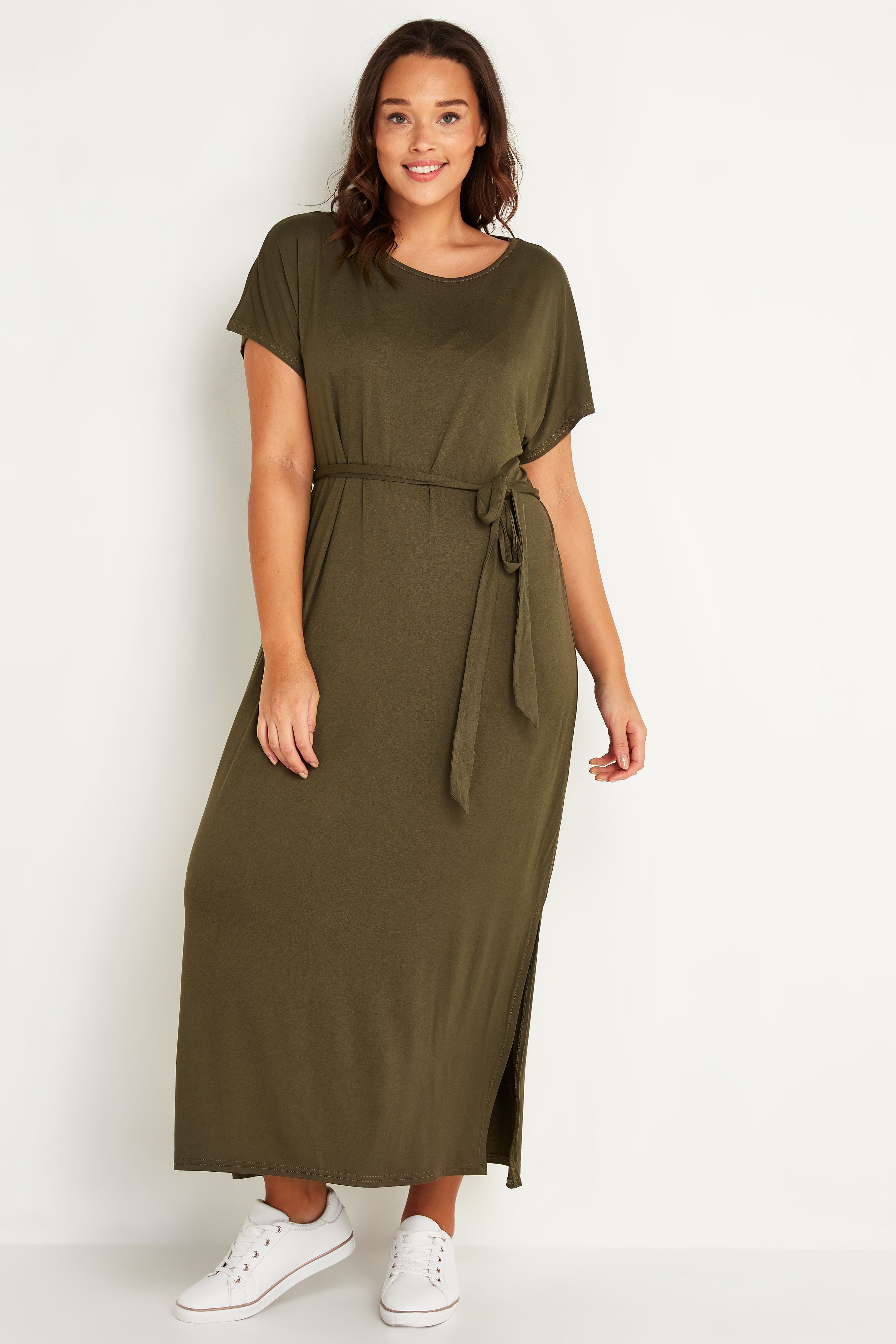 Perfect your off-duty style in the oh-so-comfortable Maxi T-Shirt Dress. Flaunting a tie waist and classic t-shirt silhouette, this casual dress is a must-have in every woman's wardrobe. Key Features Include: - Crew neckline - Short sleeves - Tie waist - Relaxed fit - Maxi length hemline with side split