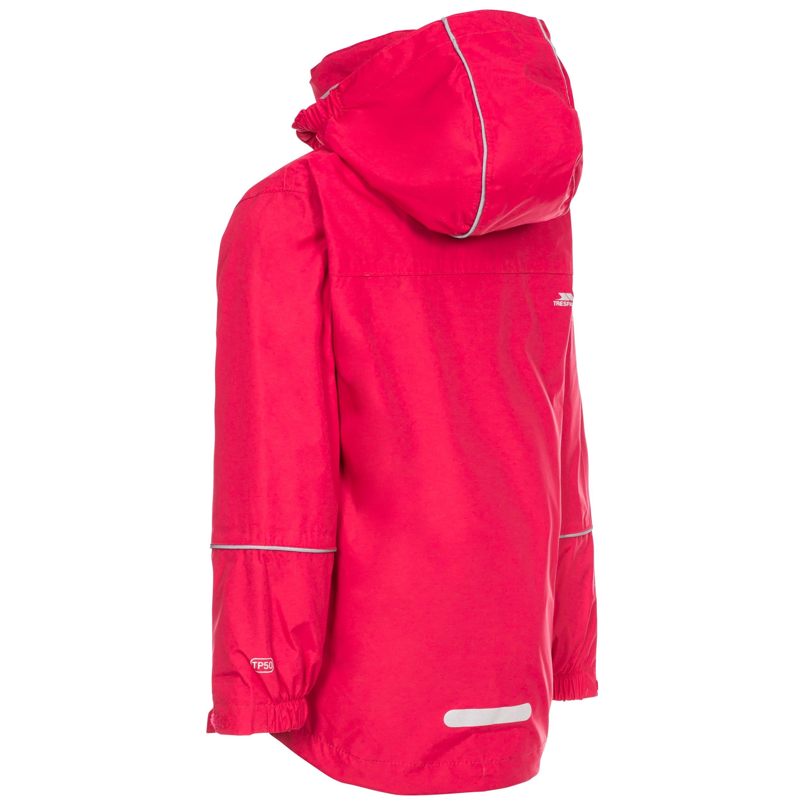 Waterproof 2000mm, Windproof, Taped Seams. 3 in 1 Jacket. 2 Front Page Pockets. 2 Top Entry Pockets. 1 Upper Chest Pocket. Adjustable Cuffs. Concealed Fold Away Hood. Hem Drawcord. Shell: 100% Polyester PU, Lining: 100% Polyester, Inner Fleece: 100% Polyester. Trespass Childrens Chest Sizing (approx): 2/3 Years - 21in/53cm, 3/4 Years - 22in/56cm, 5/6 Years - 24in/61cm, 7/8 Years - 26in/66cm, 9/10 Years - 28in/71cm, 11/12 Years - 31in/79cm.