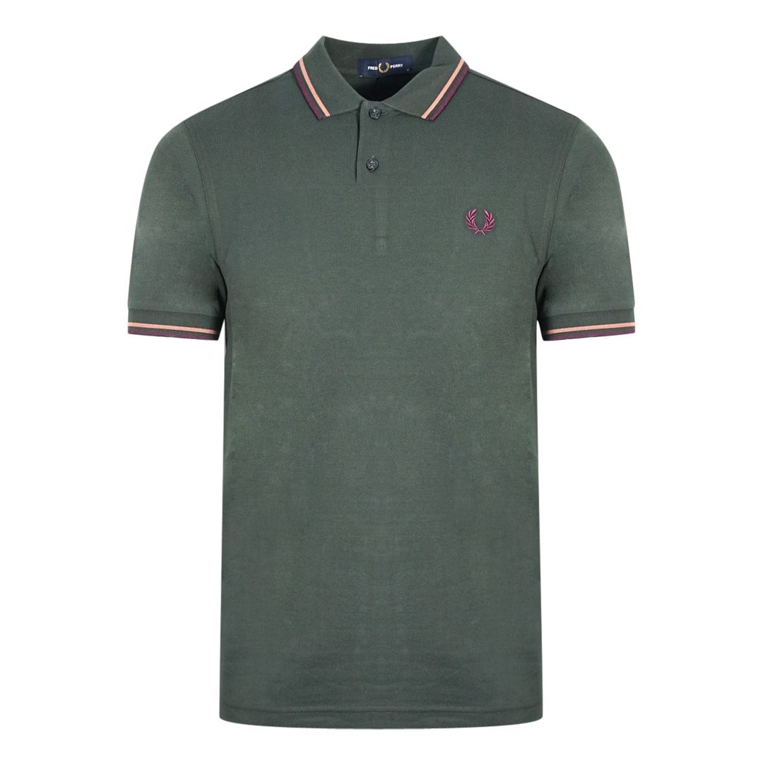 Fred Perry Twin Tipped M3600 L98 Green Polo Shirt. Fred Perry Green Polo Shirt. Pattern On Collar. Button Closure At The Neck. 100% Cotton. Style: M3600 L98